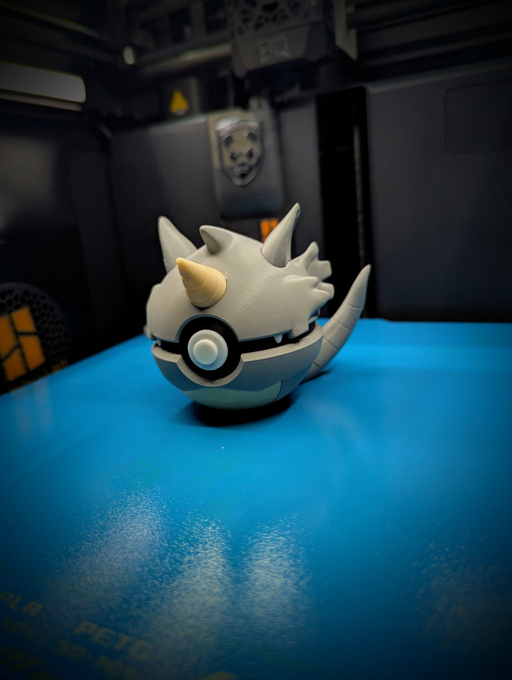 Rhydon Pokéball Display Model – 3D Printed Collectible Figure