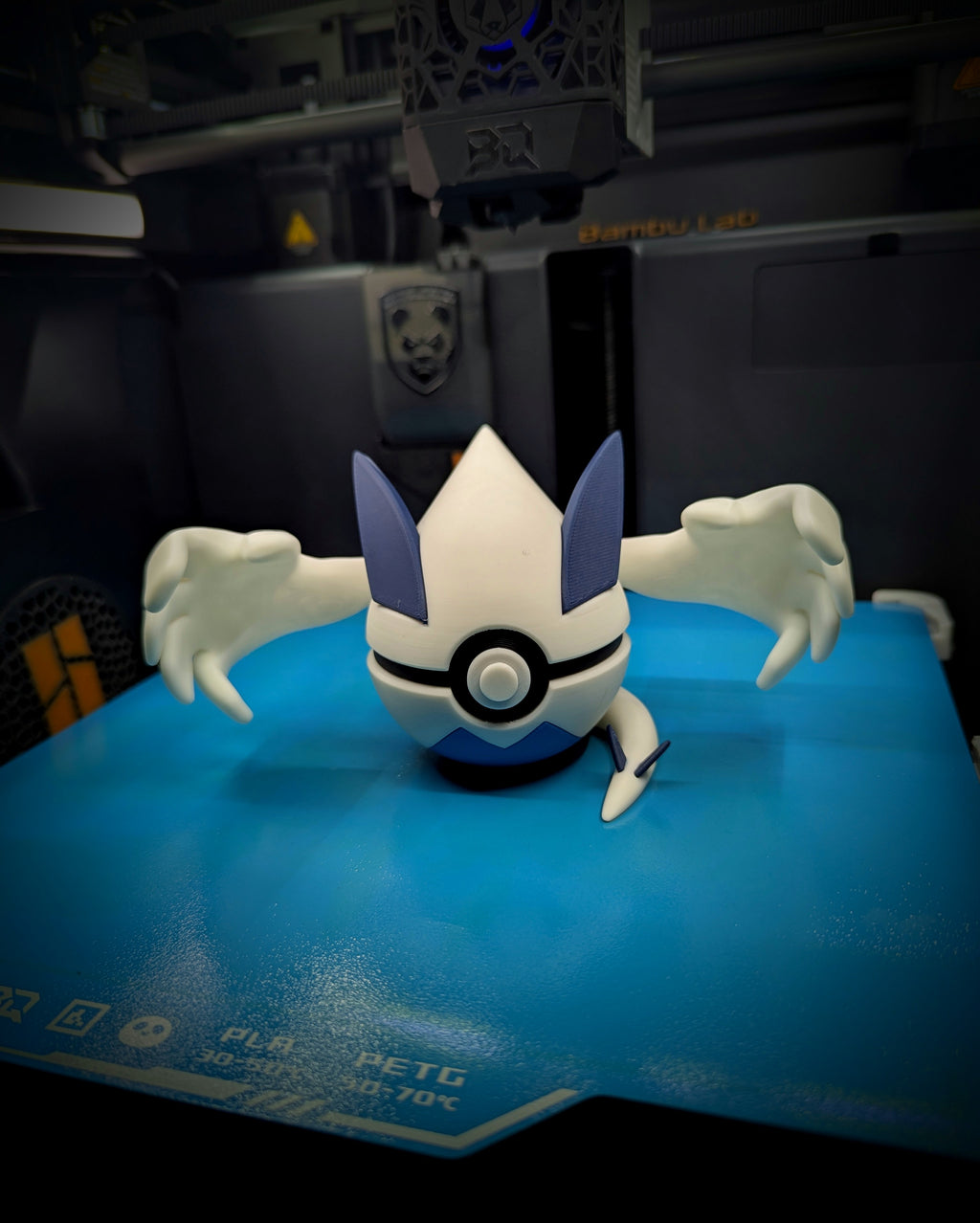 Lugia Pokéball Display Model – 3D Printed Collectible Figure