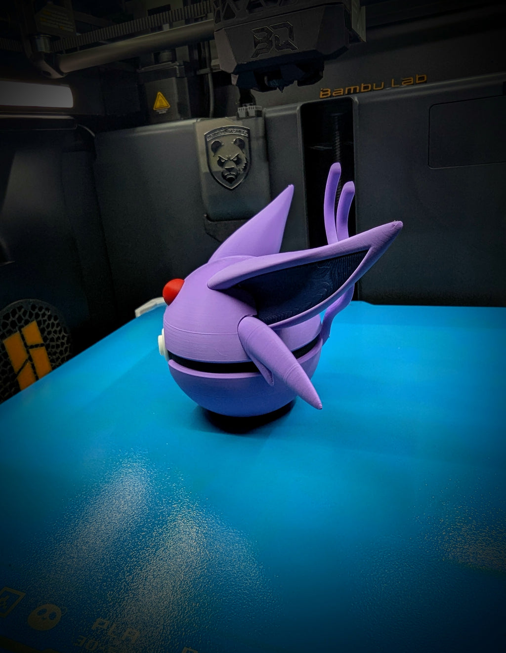 Espeon Pokéball Display Model – 3D Printed Collectible Figure