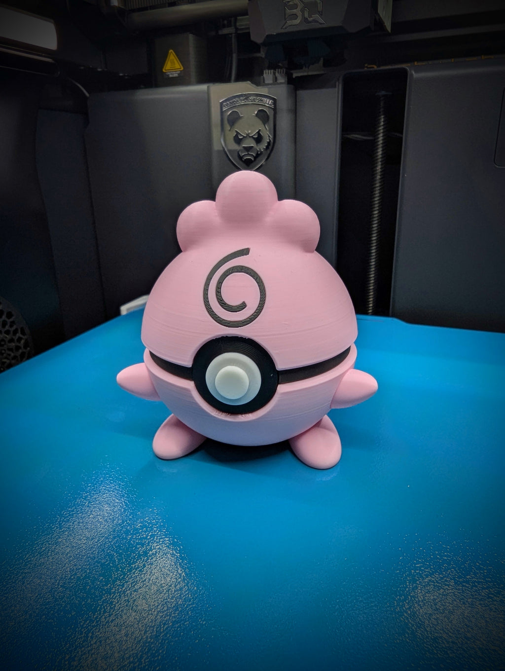 Igglybuff Pokéball Display Model – 3D Printed Collectible Figure