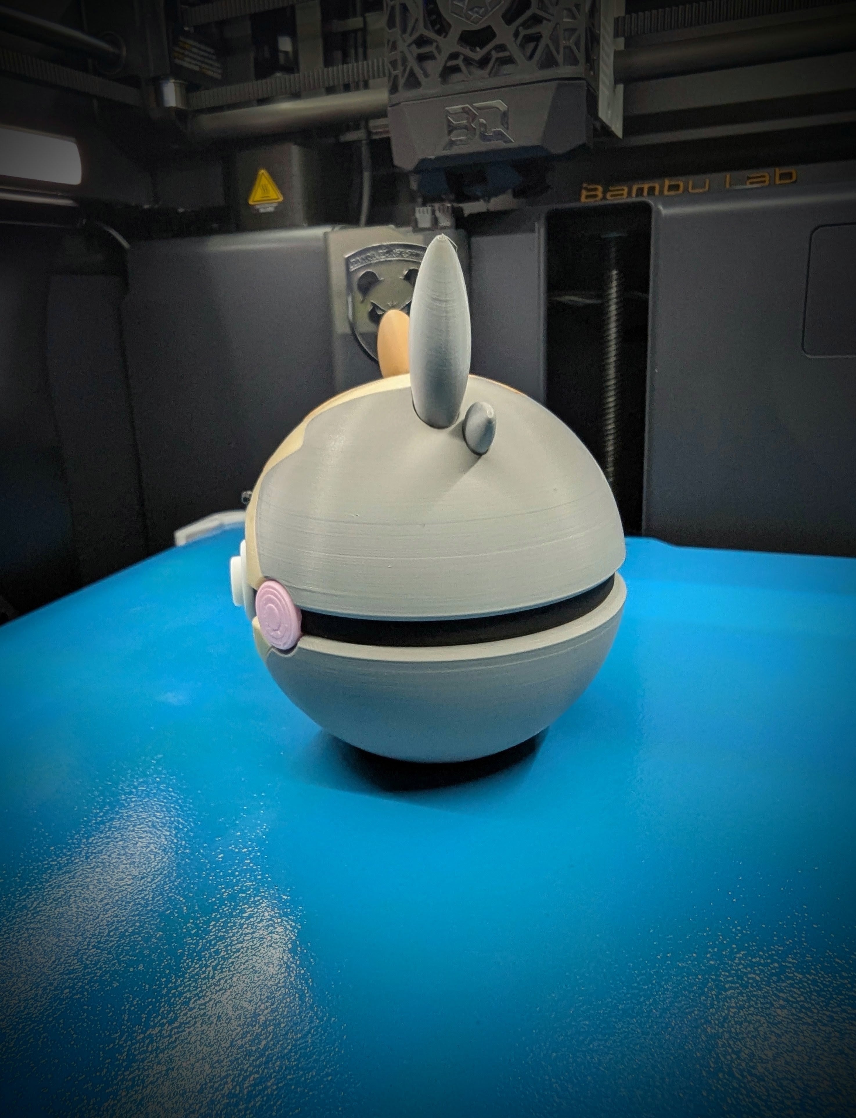 Morpeko Pokéball Display Model – 3D Printed Collectible Figure