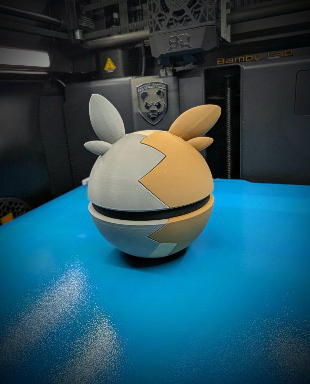 Morpeko Pokéball Display Model – 3D Printed Collectible Figure