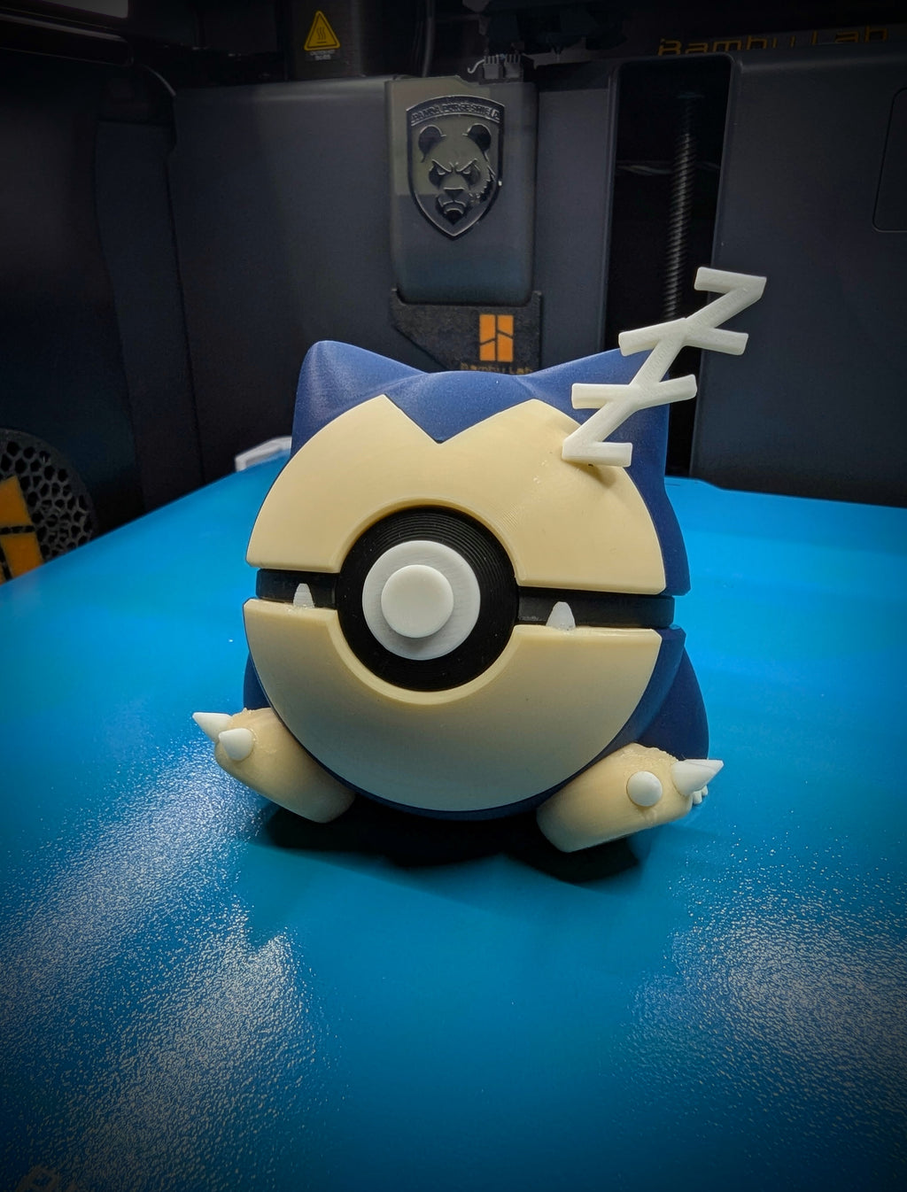 Snorlax Pokéball Display Model – 3D Printed Collectible Figure