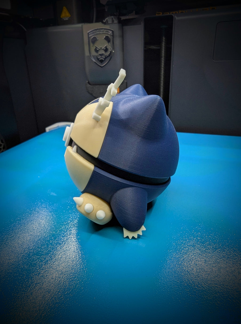 Snorlax Pokéball Display Model – 3D Printed Collectible Figure