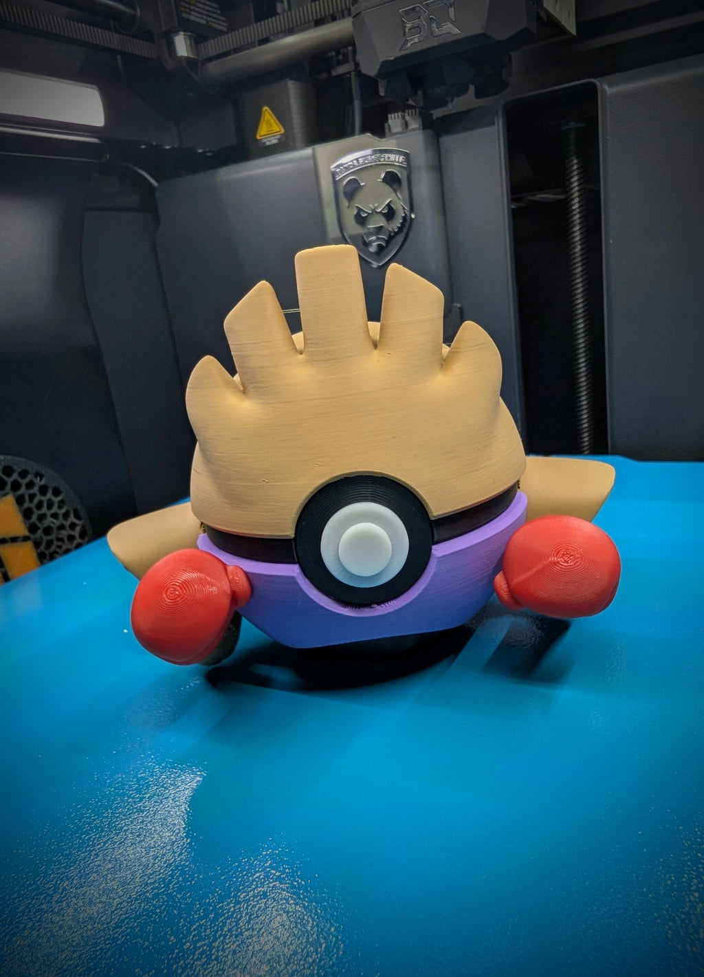 Hitmonchan Pokéball Display Model – 3D Printed Collectible Figure