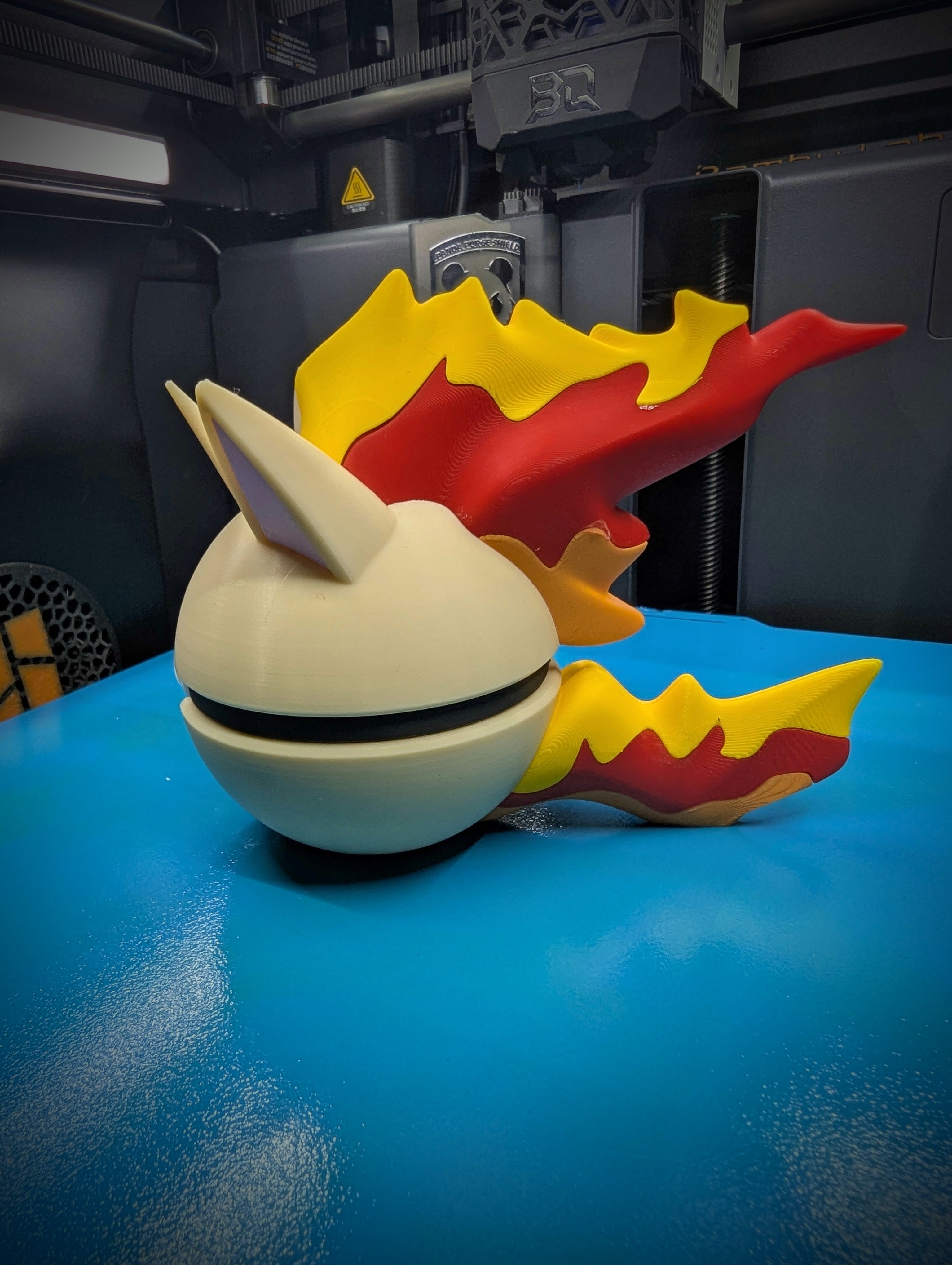Rapidash Pokéball Display Model – 3D Printed Collectible Figure