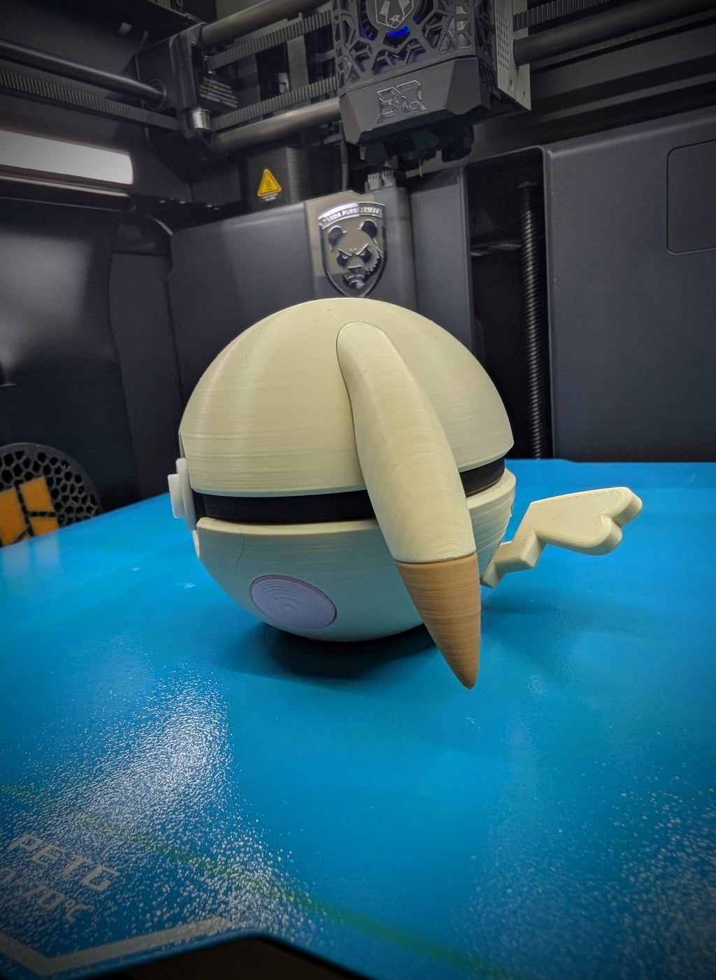 Peakychu Pokéball Display Model – 3D Printed Collectible Figure