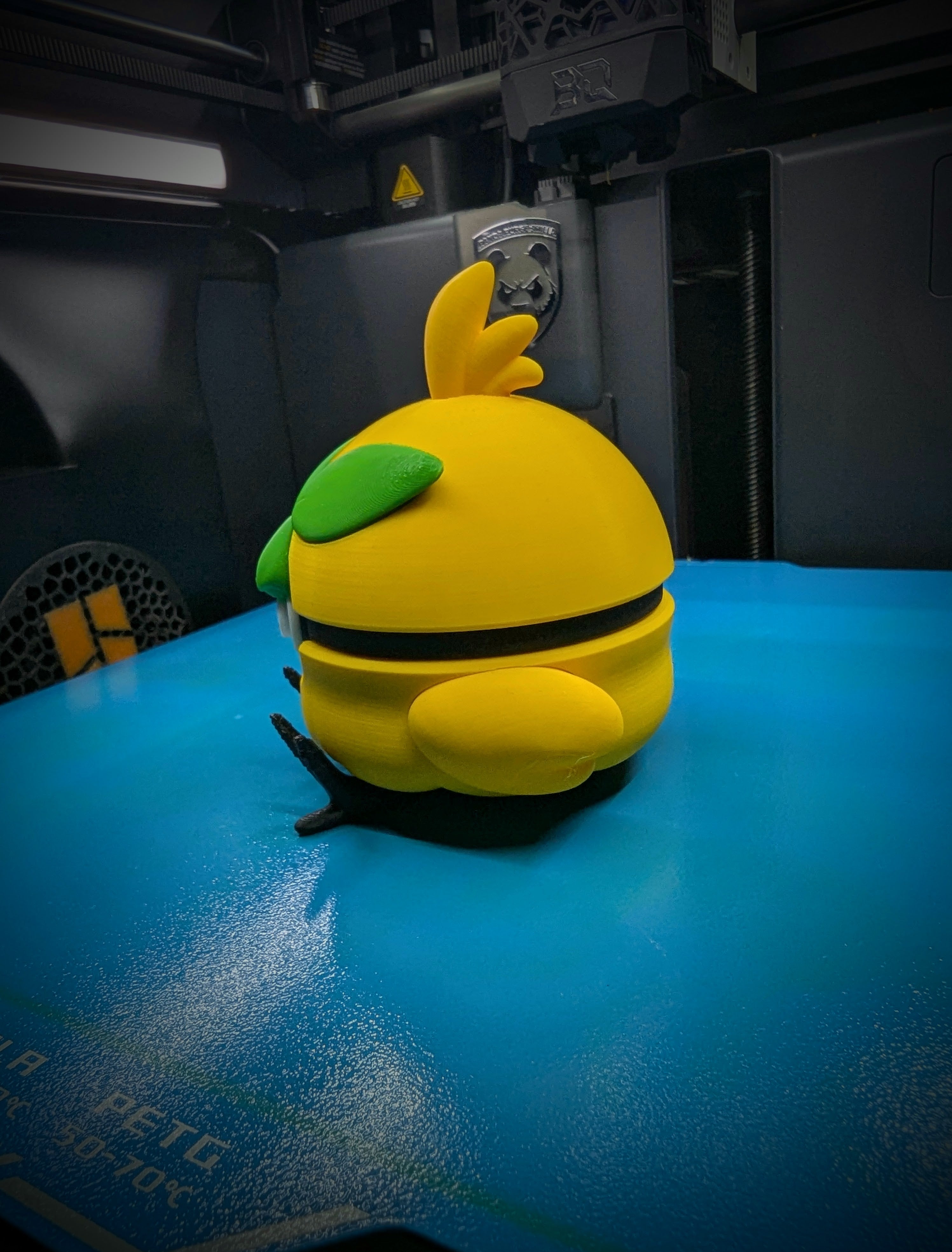 Browt Pokéball Display Model – 3D Printed Collectible Figure