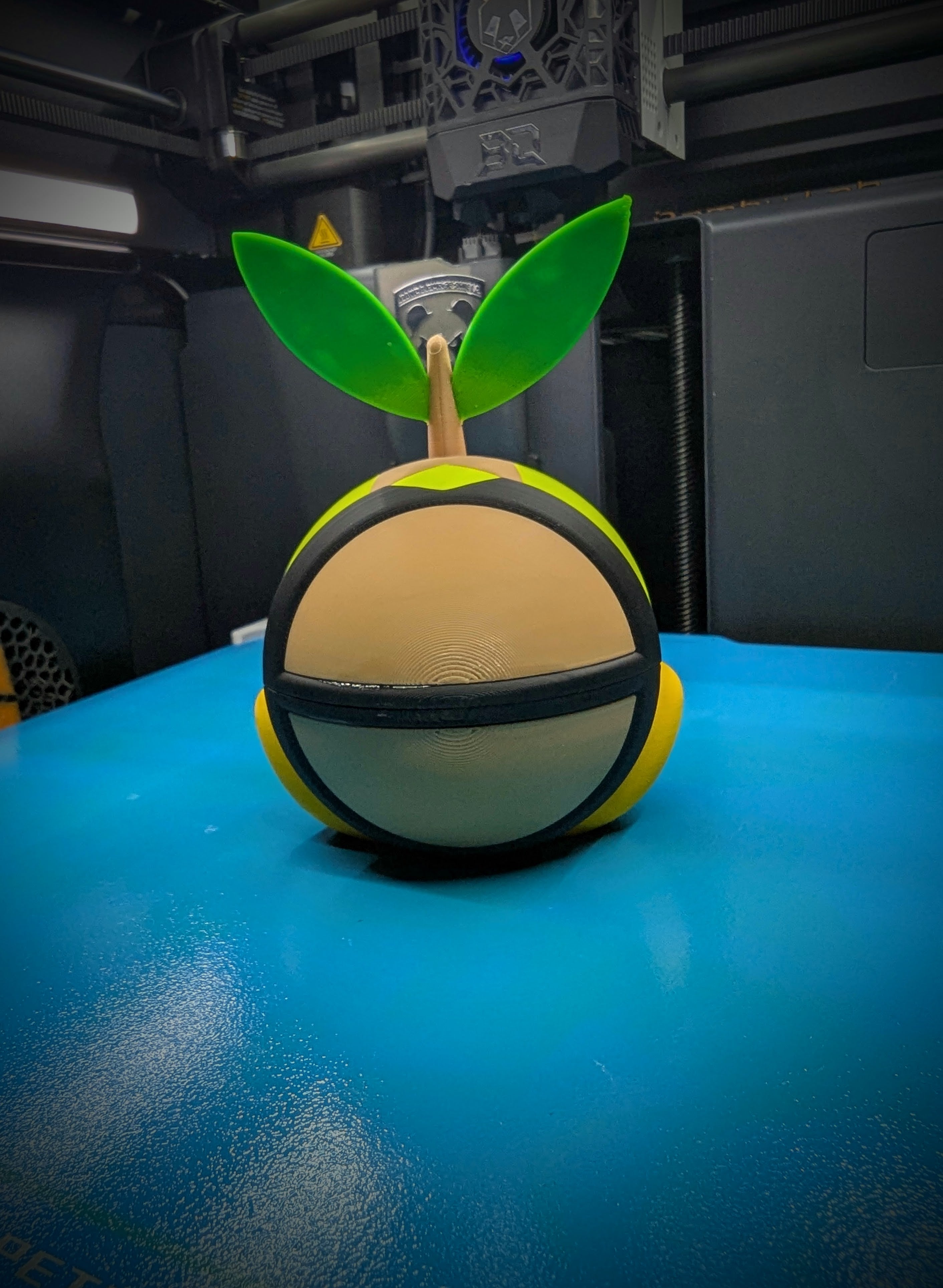 Turtwig Pokéball Display Model – 3D Printed Collectible Figure