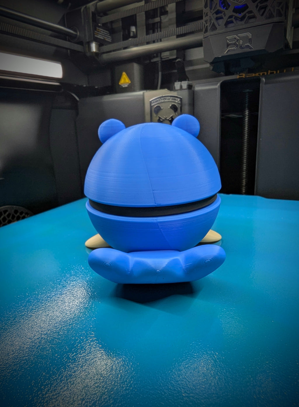 Spheal Pokéball Display Model – 3D Printed Collectible Figure