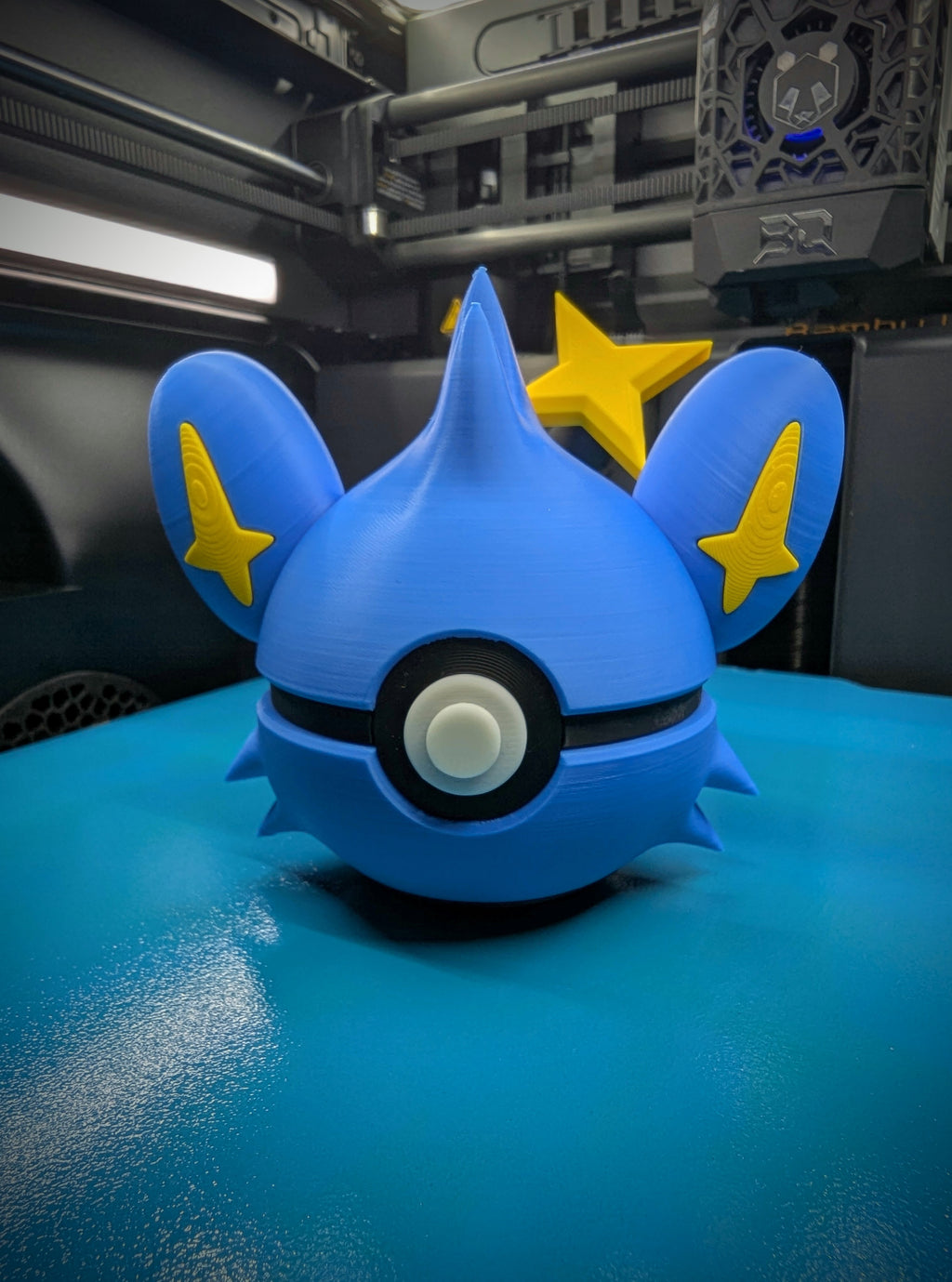 Shinx Pokéball Display Model – 3D Printed Collectible Figure