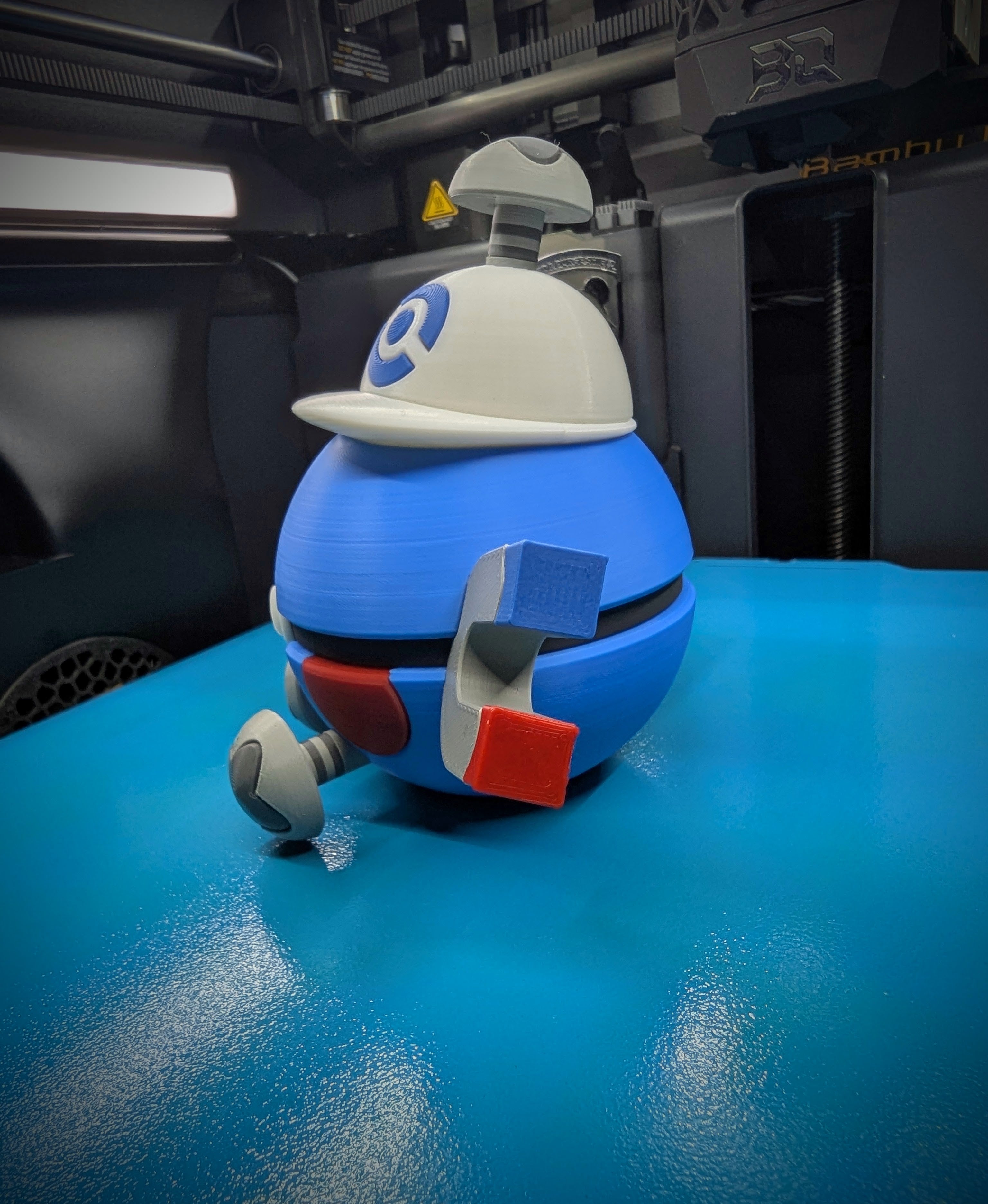Magnemite Ditto Pokéball Display Model – 3D Printed Collectible Figure