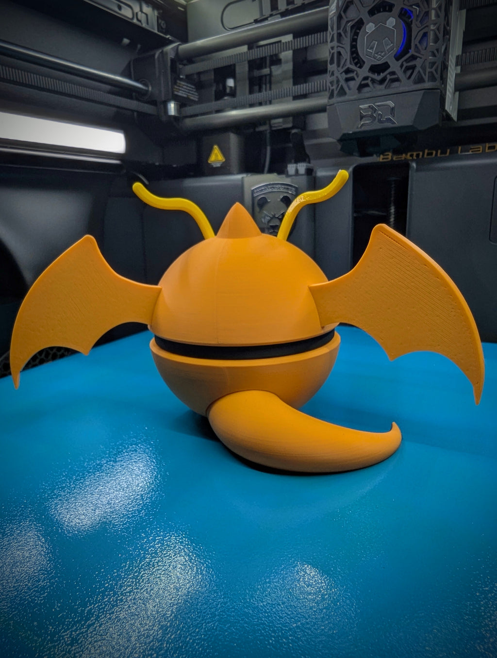 Dragonite Pokéball Display Model – 3D Printed Collectible Figure