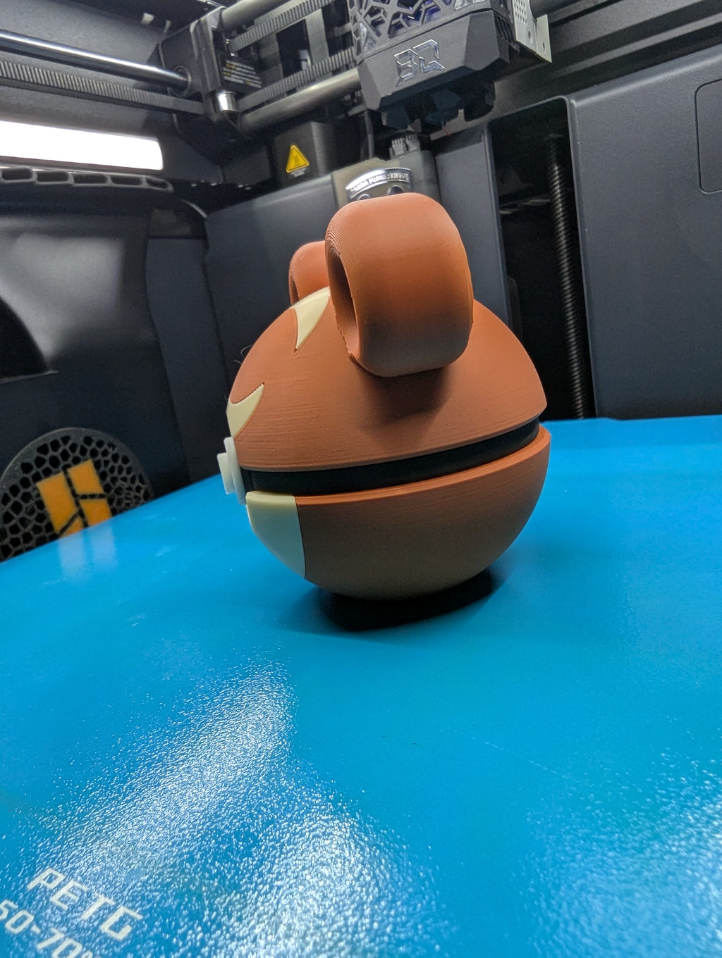 Teddiursa Pokéball Display Model – 3D Printed Collectible Figure