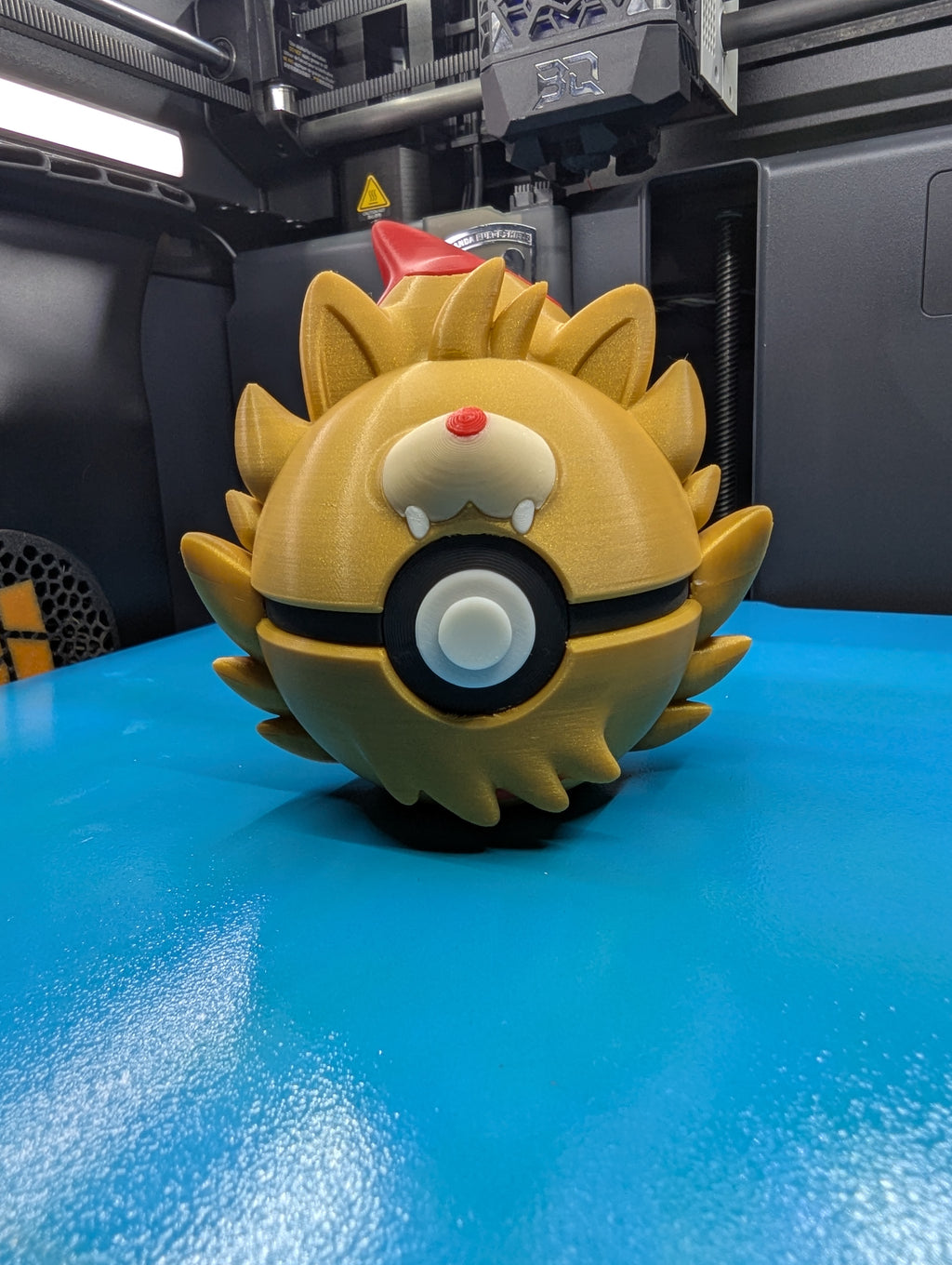 Pombon Pokéball Display Model – 3D Printed Collectible Figure