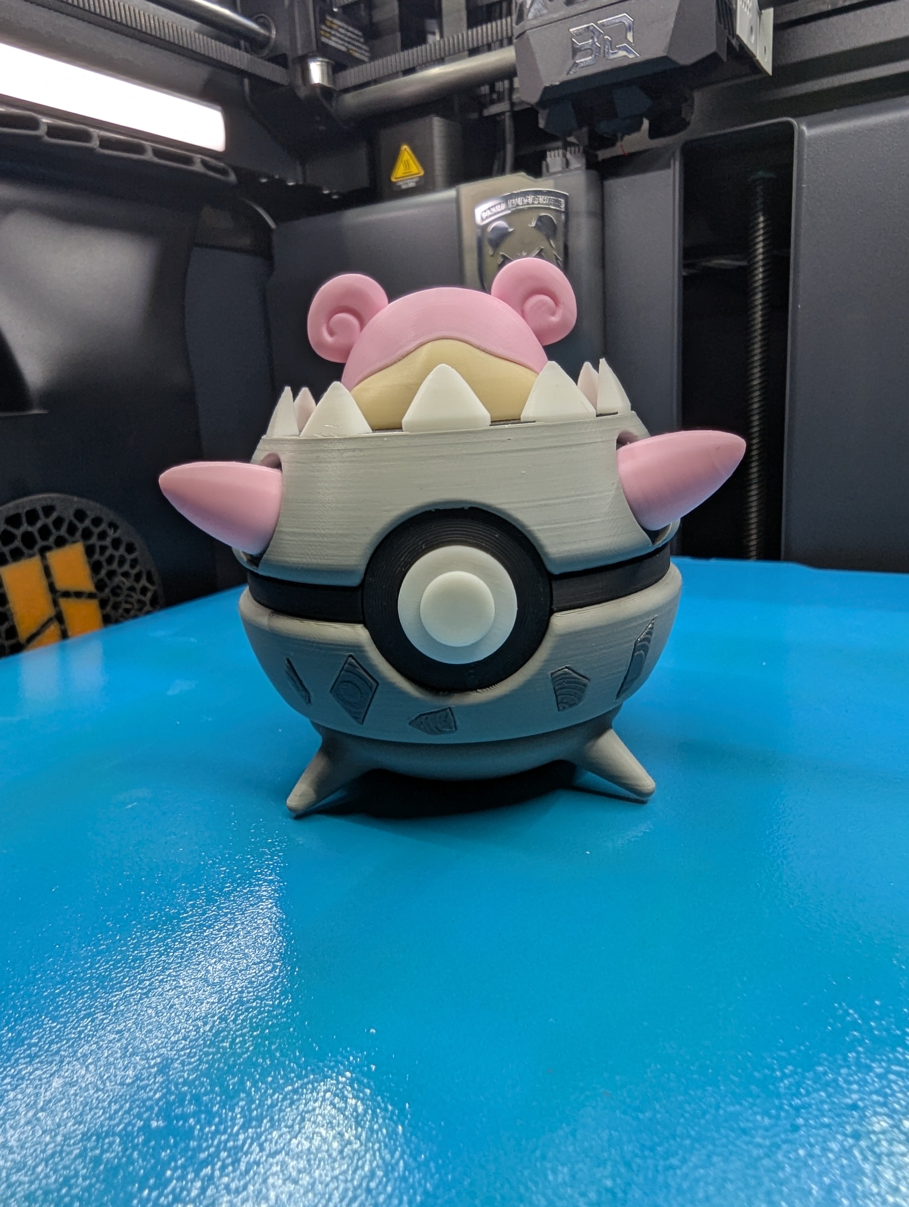 Mega Slowbro Pokéball Display Model – 3D Printed Collectible Figure