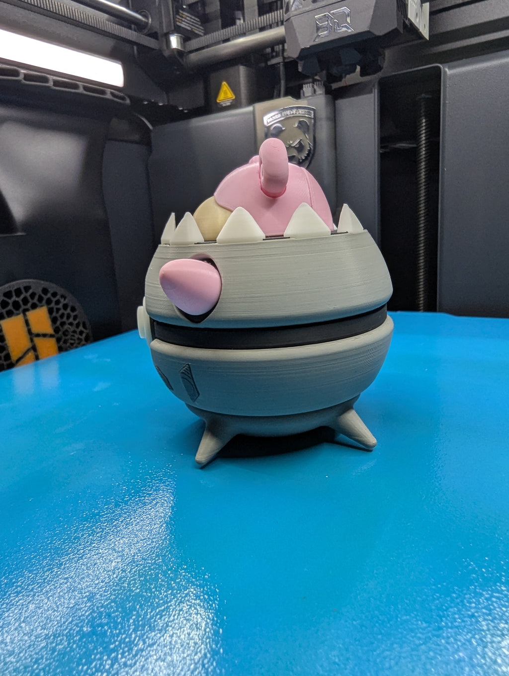 Mega Slowbro Pokéball Display Model – 3D Printed Collectible Figure