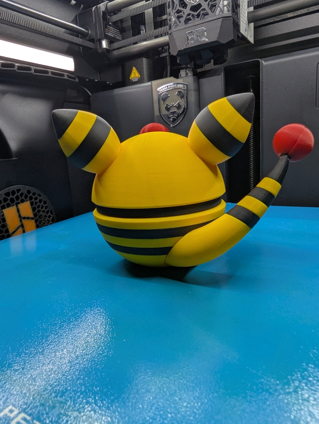 Ampharos Pokéball Display Model – 3D Printed Collectible Figure