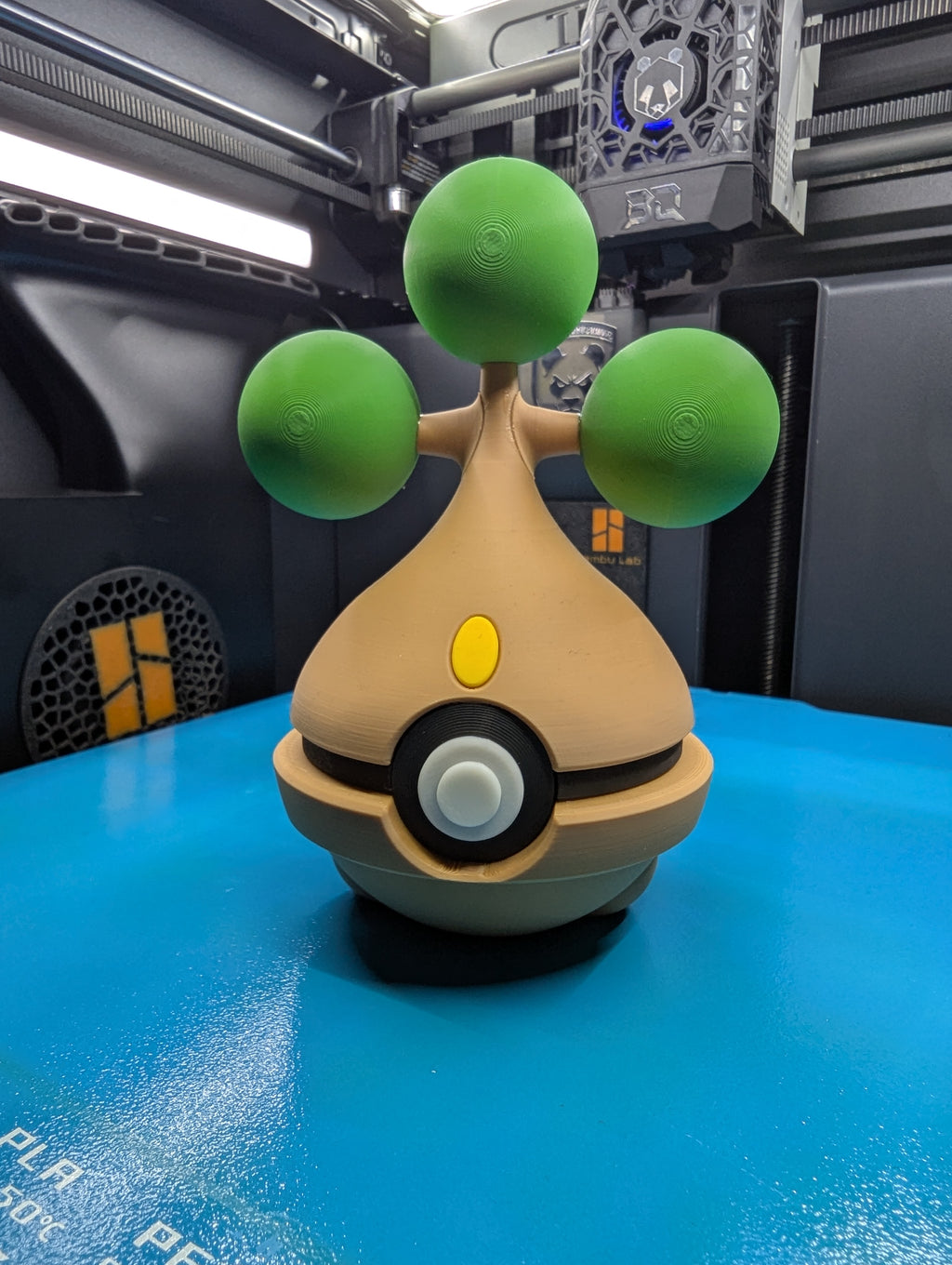 Bonsley Pokéball Display Model – 3D Printed Collectible Figure