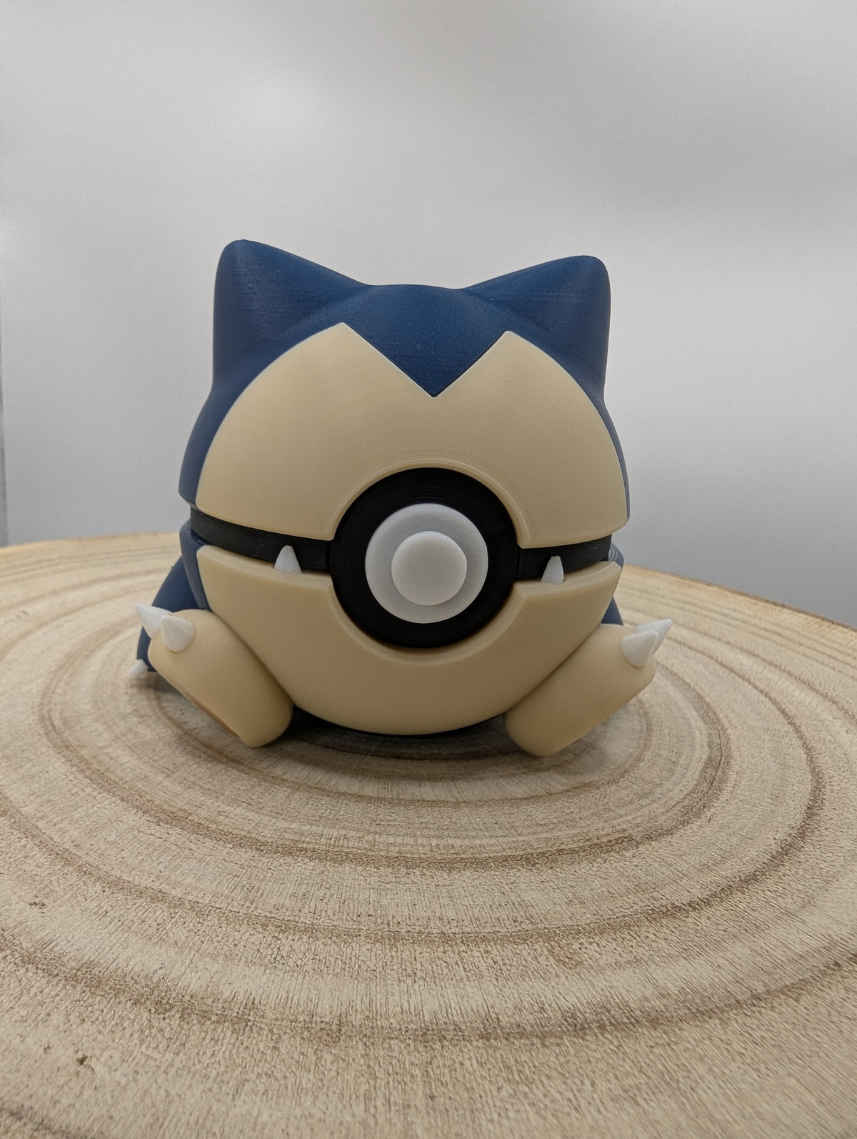 Snorlax Pokéball Display Model – 3D Printed Collectible Figure