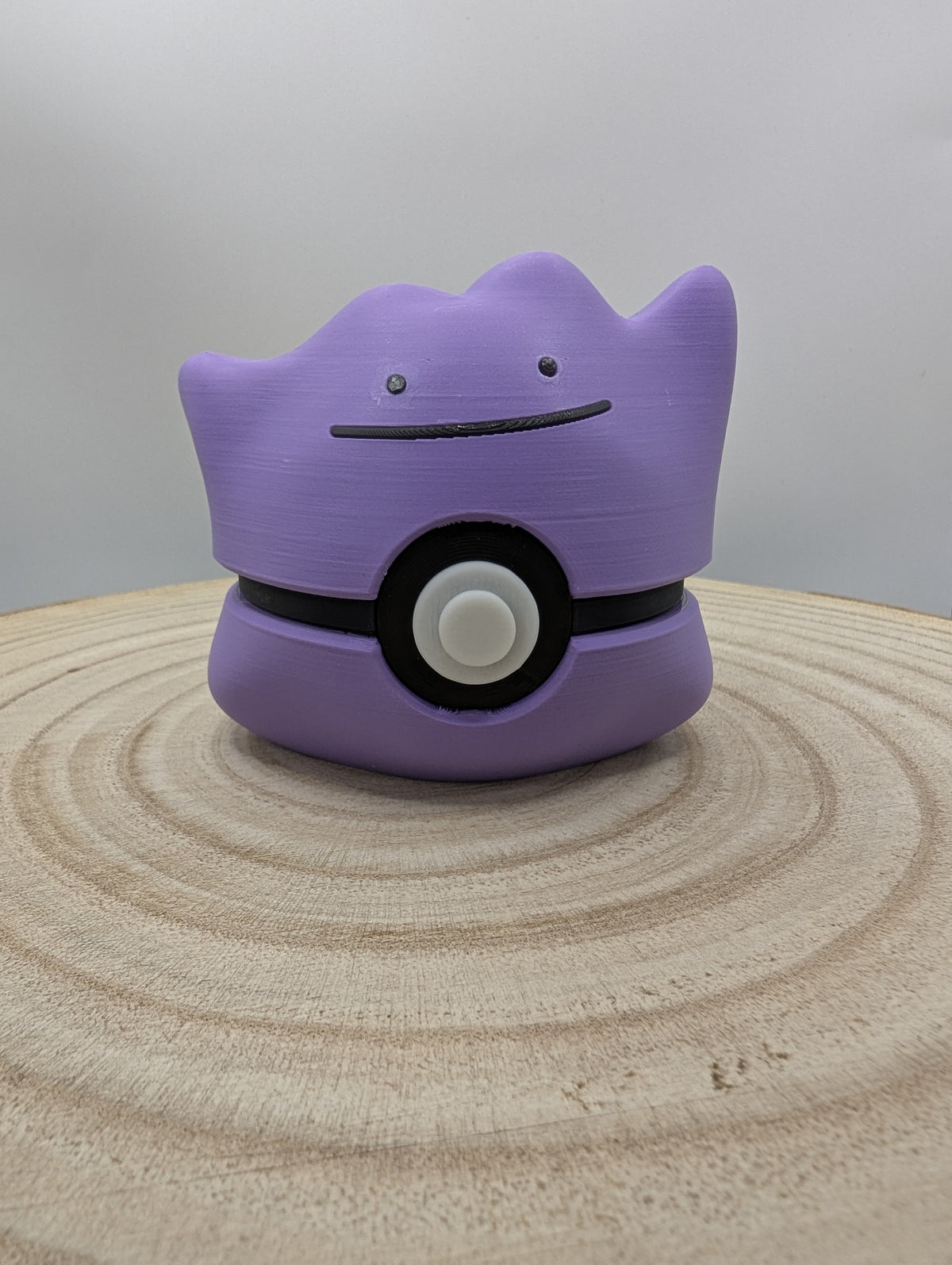 Ditto Pokéball Display Model – 3D Printed Collectible Figure