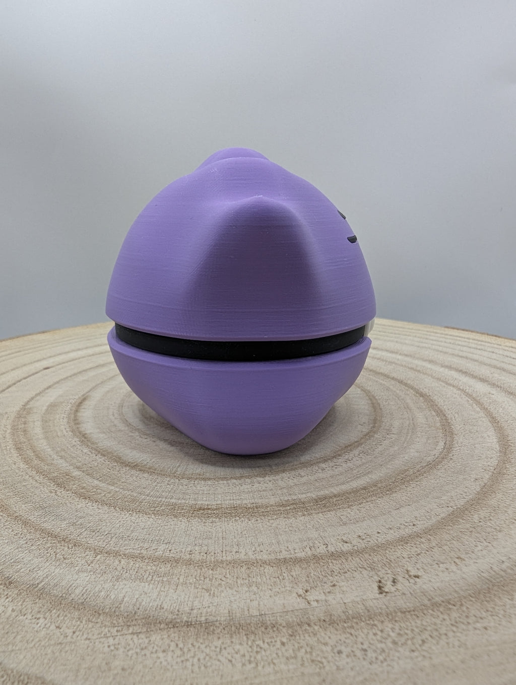 Ditto Pokéball Display Model – 3D Printed Collectible Figure