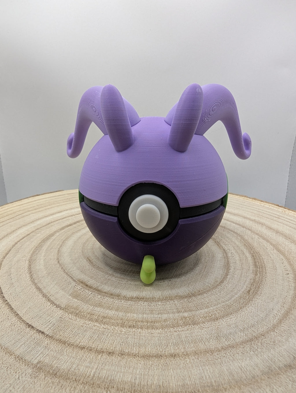 Goodra Pokéball Display Model – 3D Printed Collectible Figure