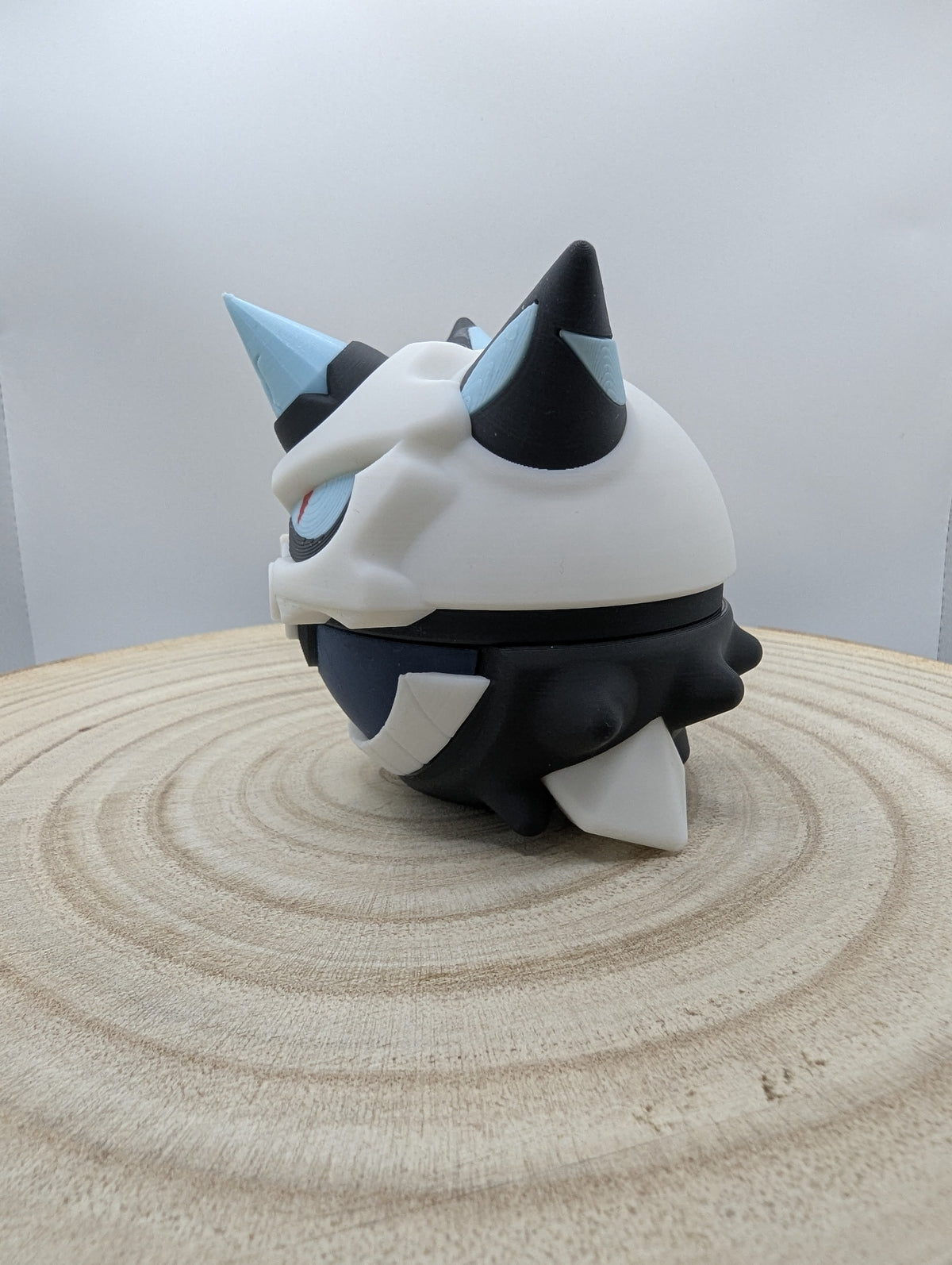 Mega Glalie Pokéball Display Model – 3D Printed Collectible Figure