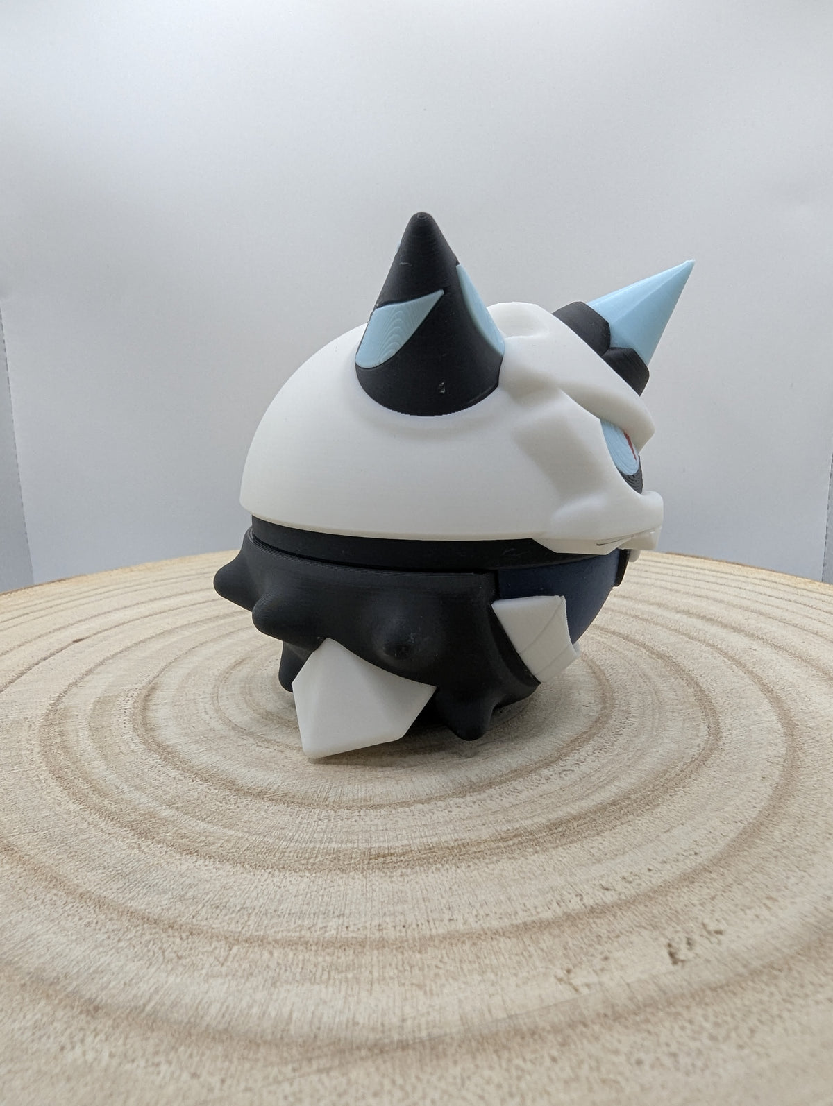 Mega Glalie Pokéball Display Model – 3D Printed Collectible Figure