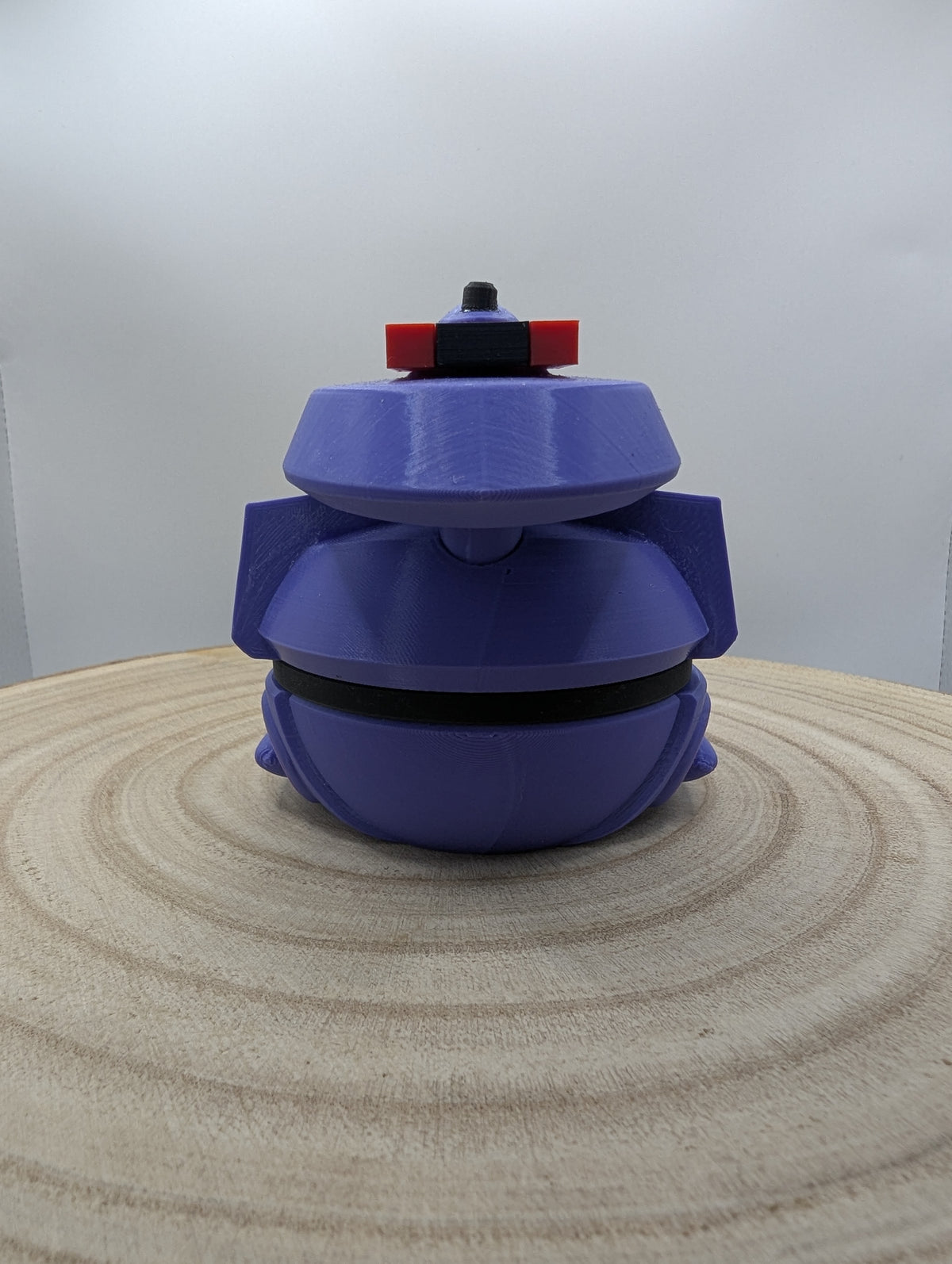 Genesect Pokéball Display Model – 3D Printed Collectible Figure