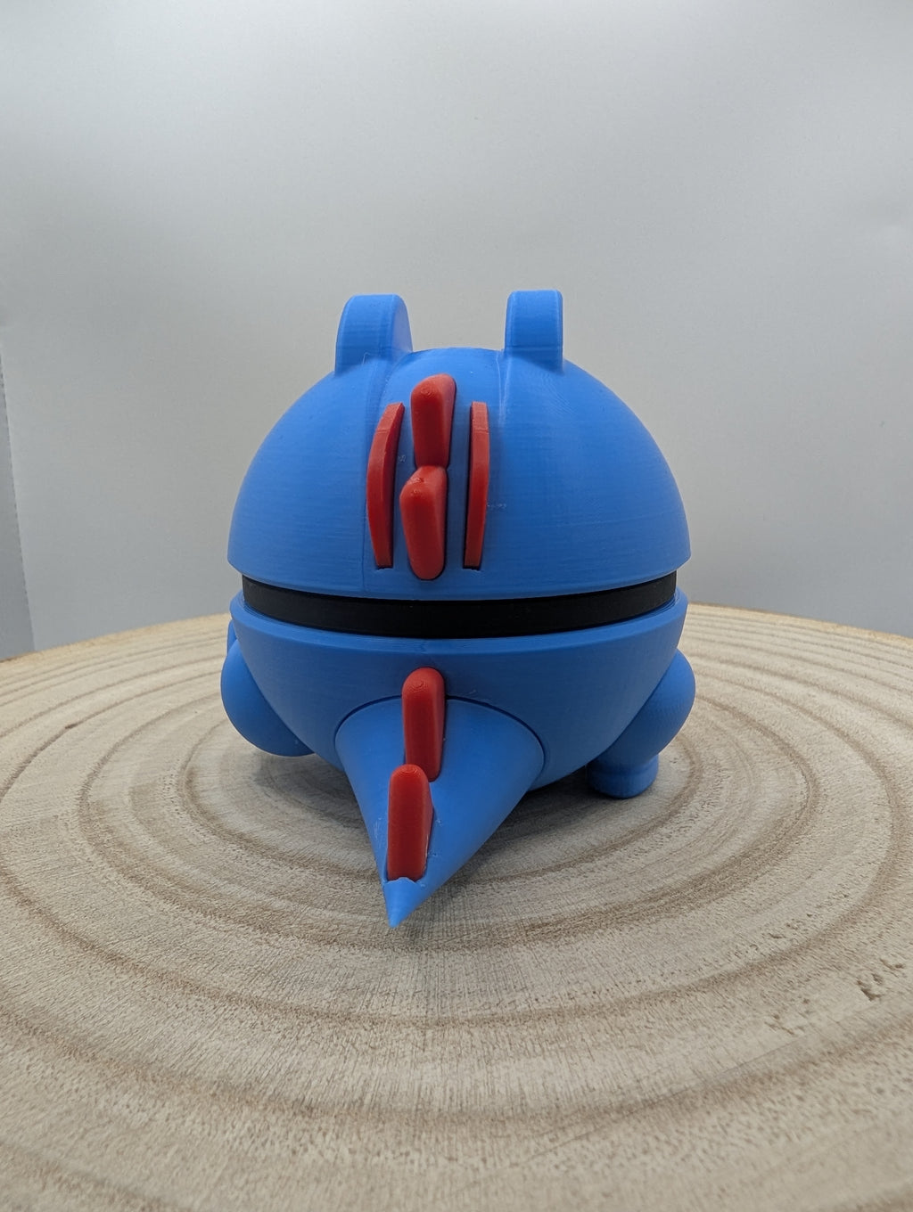 Totodile Pokéball Display Model – 3D Printed Collectible Figure