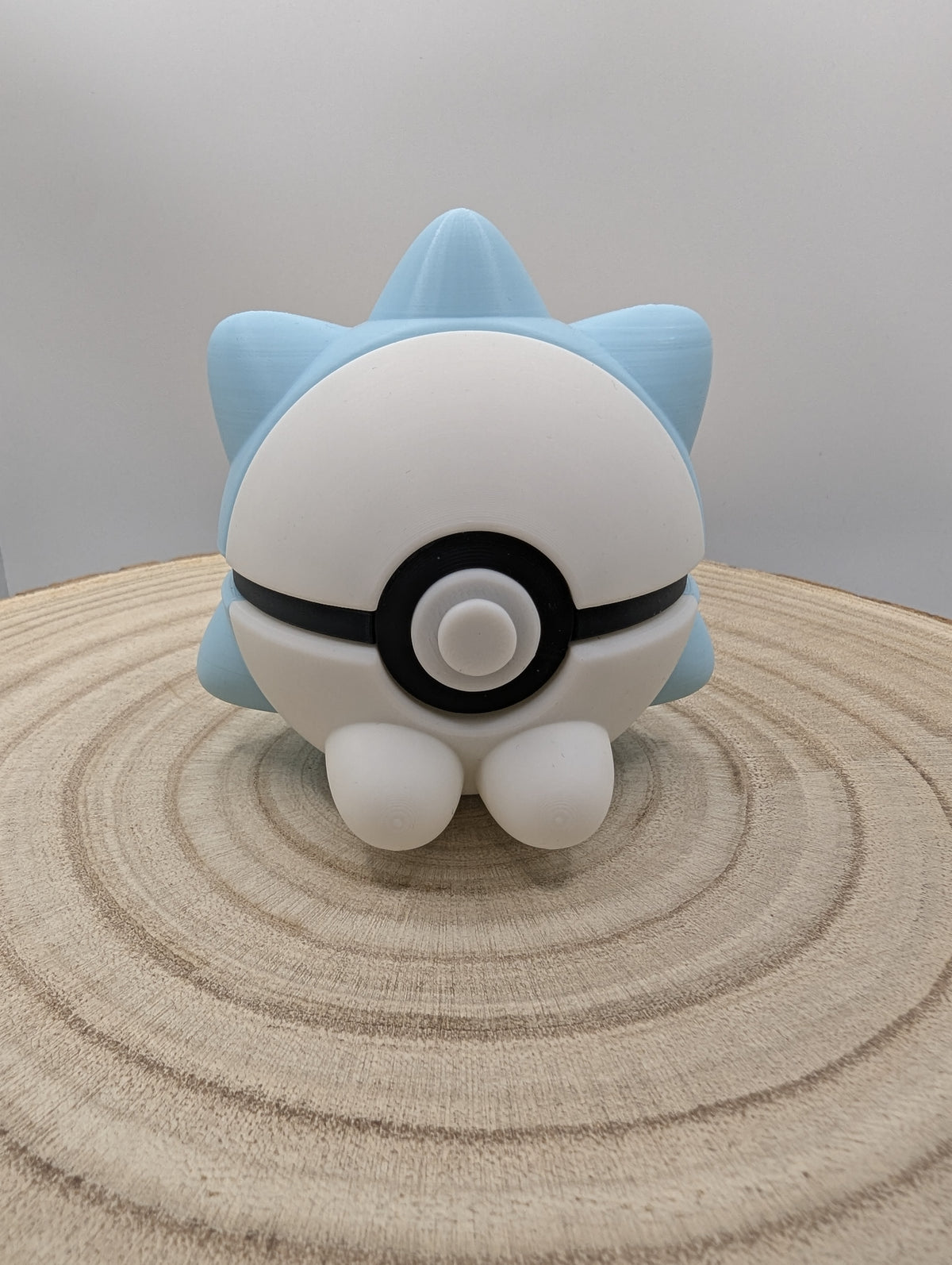 Snom Pokéball Display Model – 3D Printed Collectible Figure