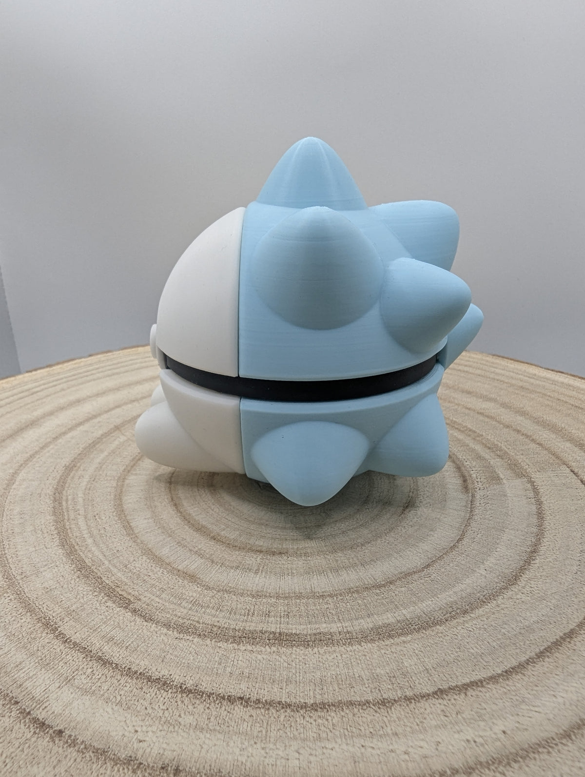 Snom Pokéball Display Model – 3D Printed Collectible Figure