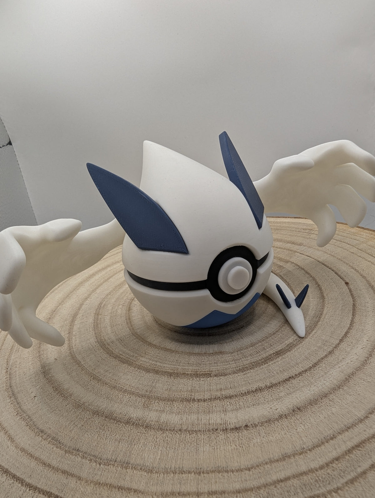 Lugia Pokéball Display Model – 3D Printed Collectible Figure