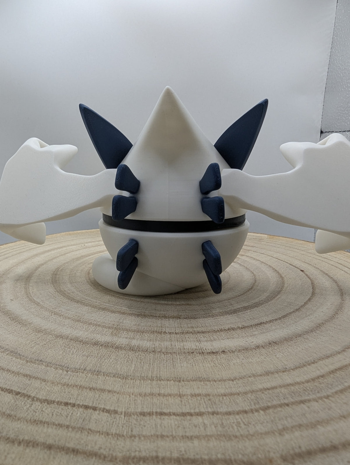 Lugia Pokéball Display Model – 3D Printed Collectible Figure
