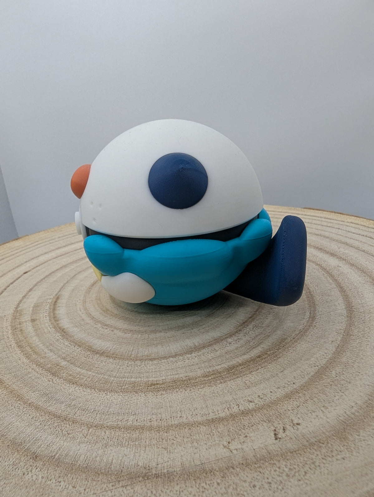 Oshawott Pokéball Display Model – 3D Printed Collectible Figure