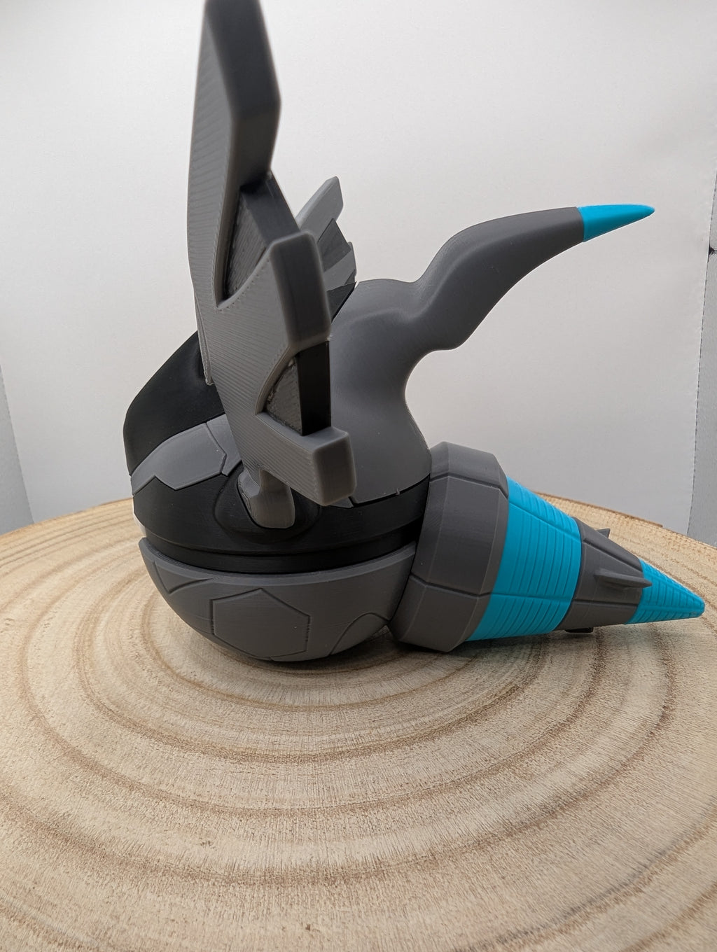 Zekrom Pokéball Display Model – 3D Printed Collectible Figure