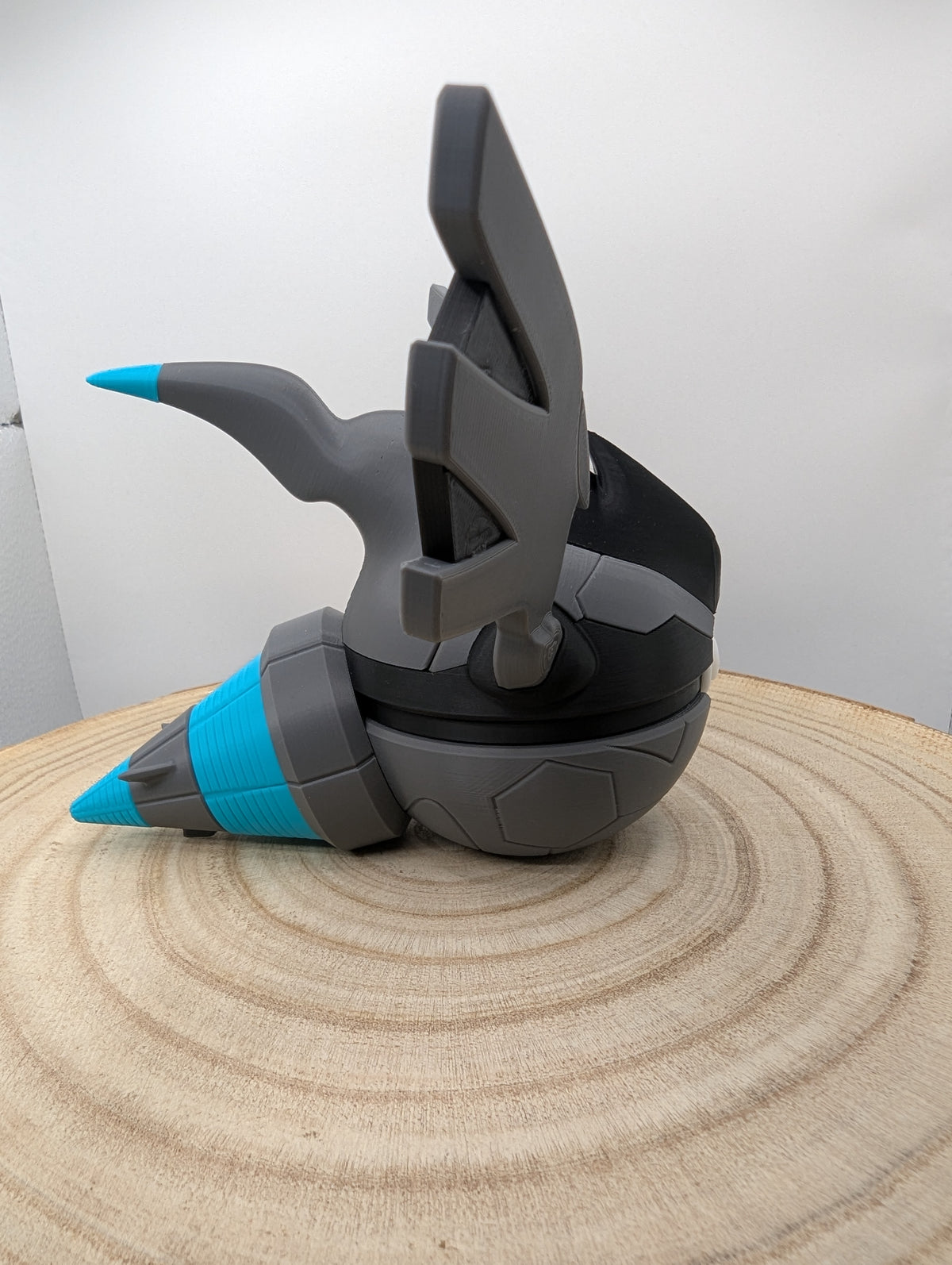 Zekrom Pokéball Display Model – 3D Printed Collectible Figure