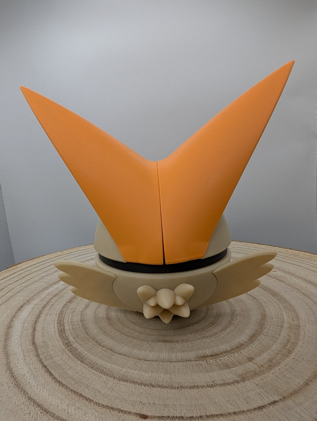 Victini Pokéball Display Model – 3D Printed Collectible Figure