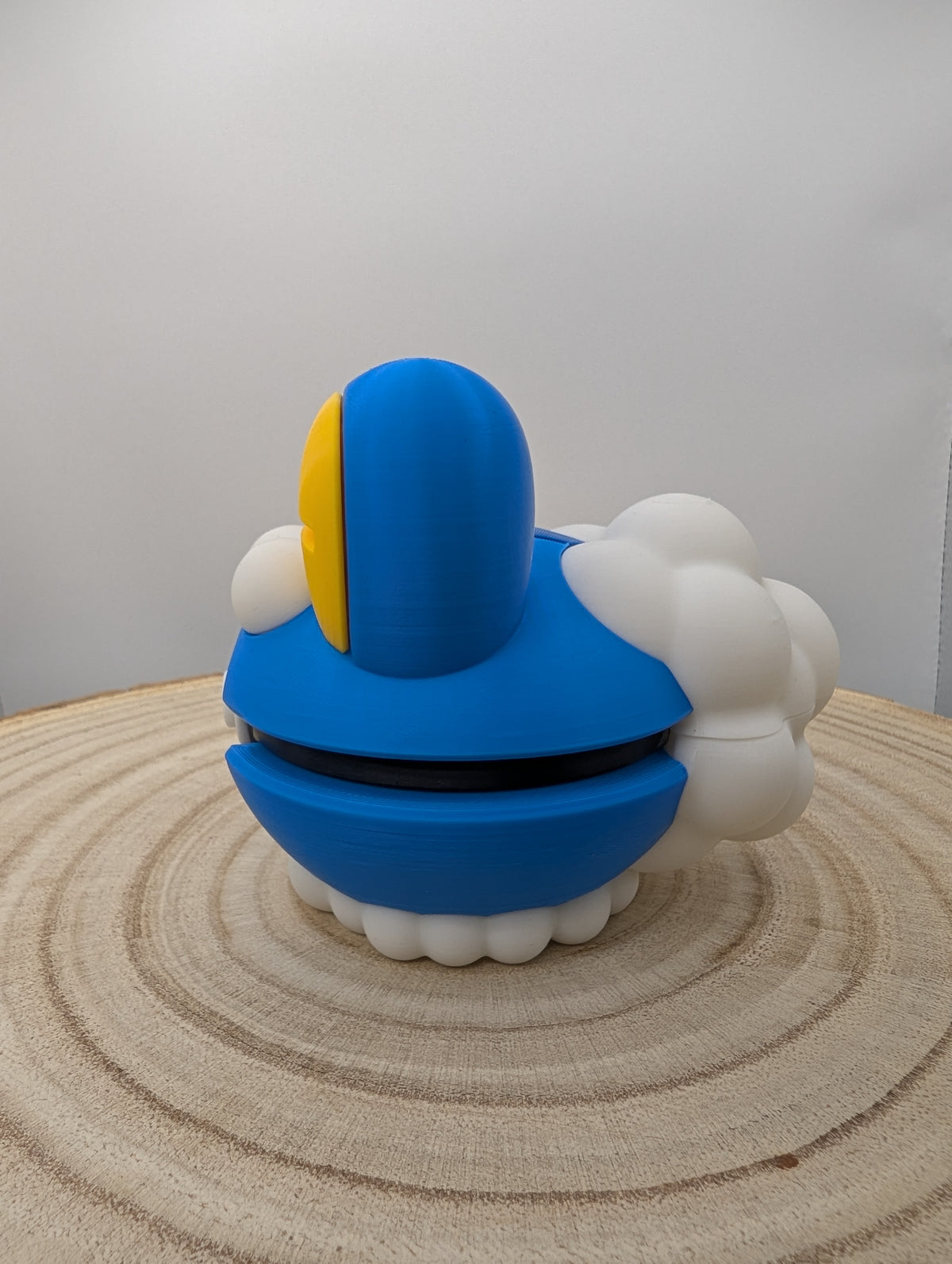 Froakie Pokéball Display Model – 3D Printed Collectible Figure