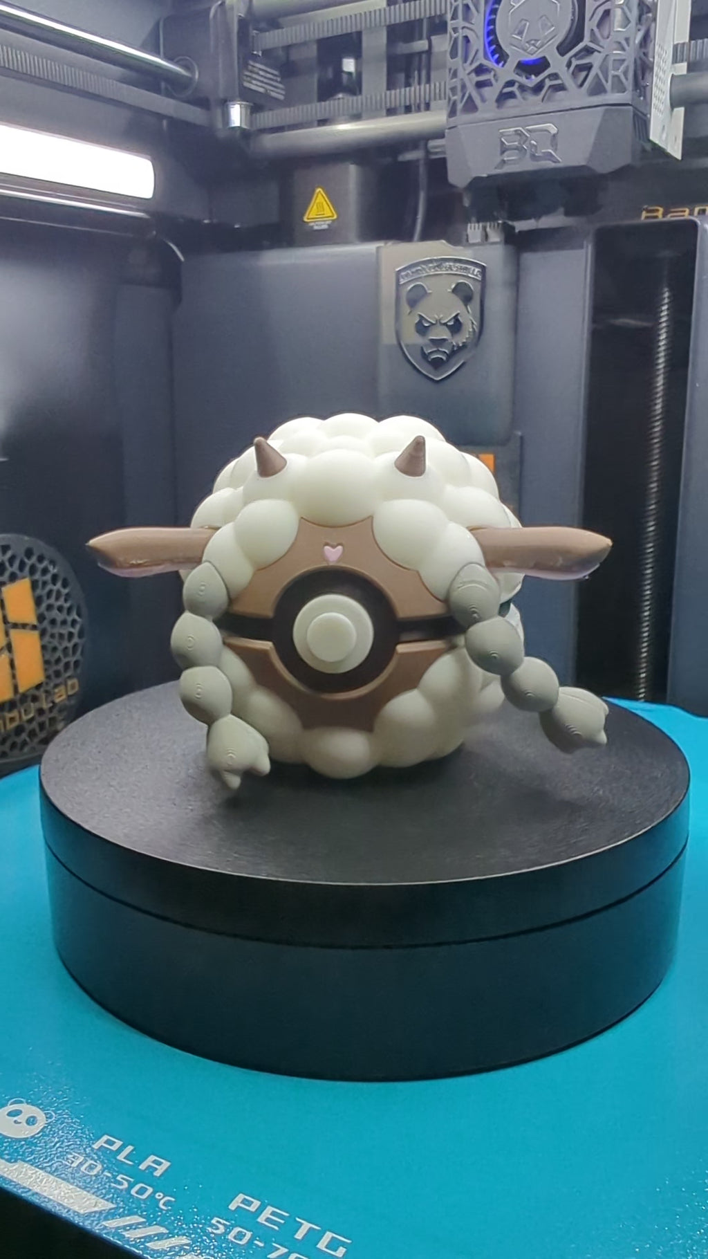 Wooloo Pokéball Display Model – 3D Printed Collectible Figure
