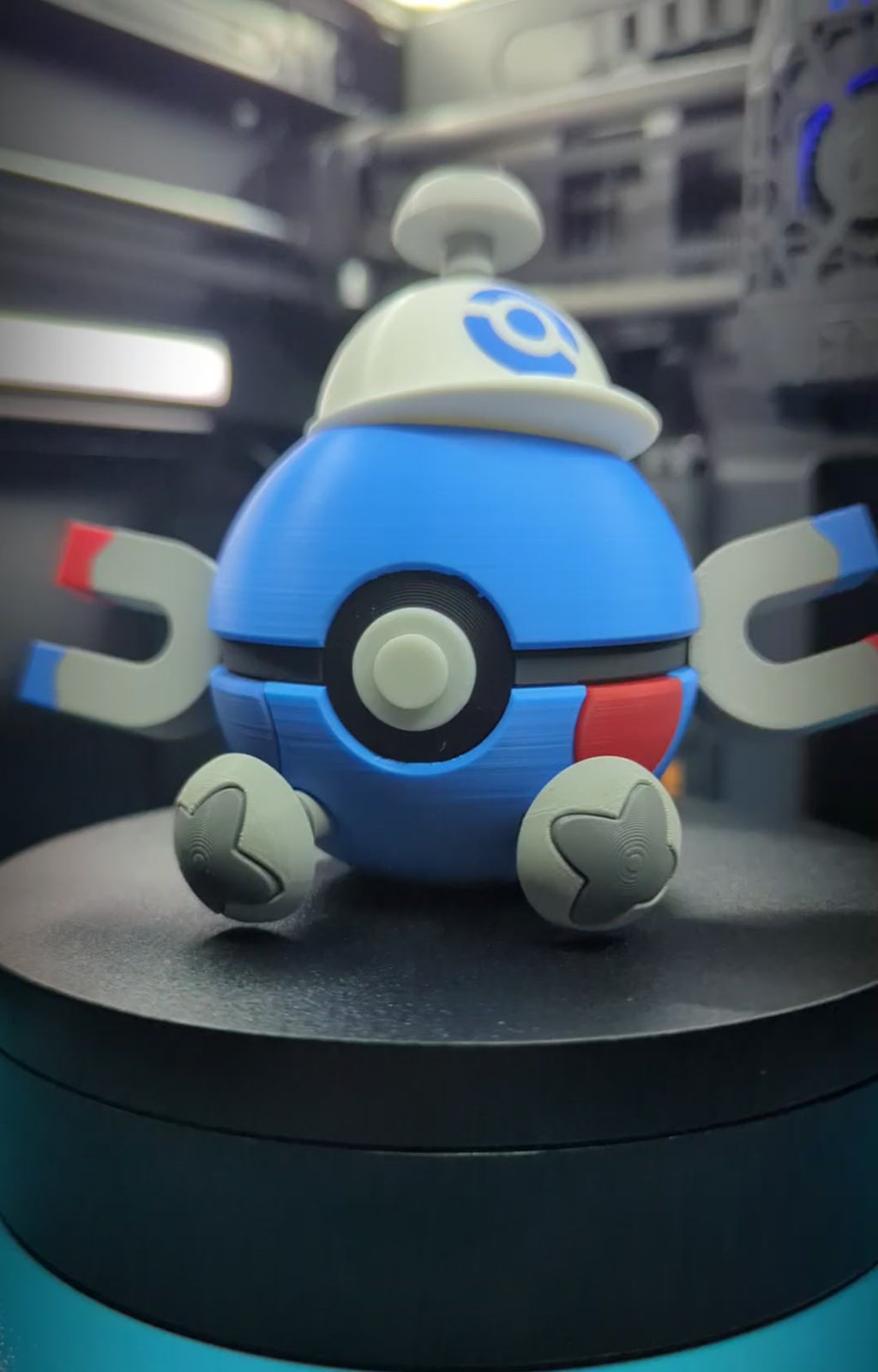 Magnemite Ditto Pokéball Display Model – 3D Printed Collectible Figure
