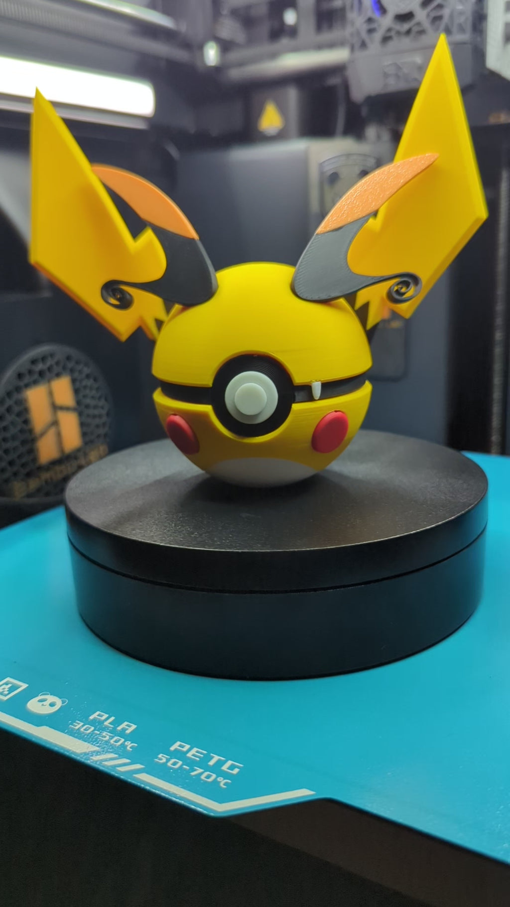 MEGA Raichu Pokéball Display Model – 3D Printed Collectible Figure