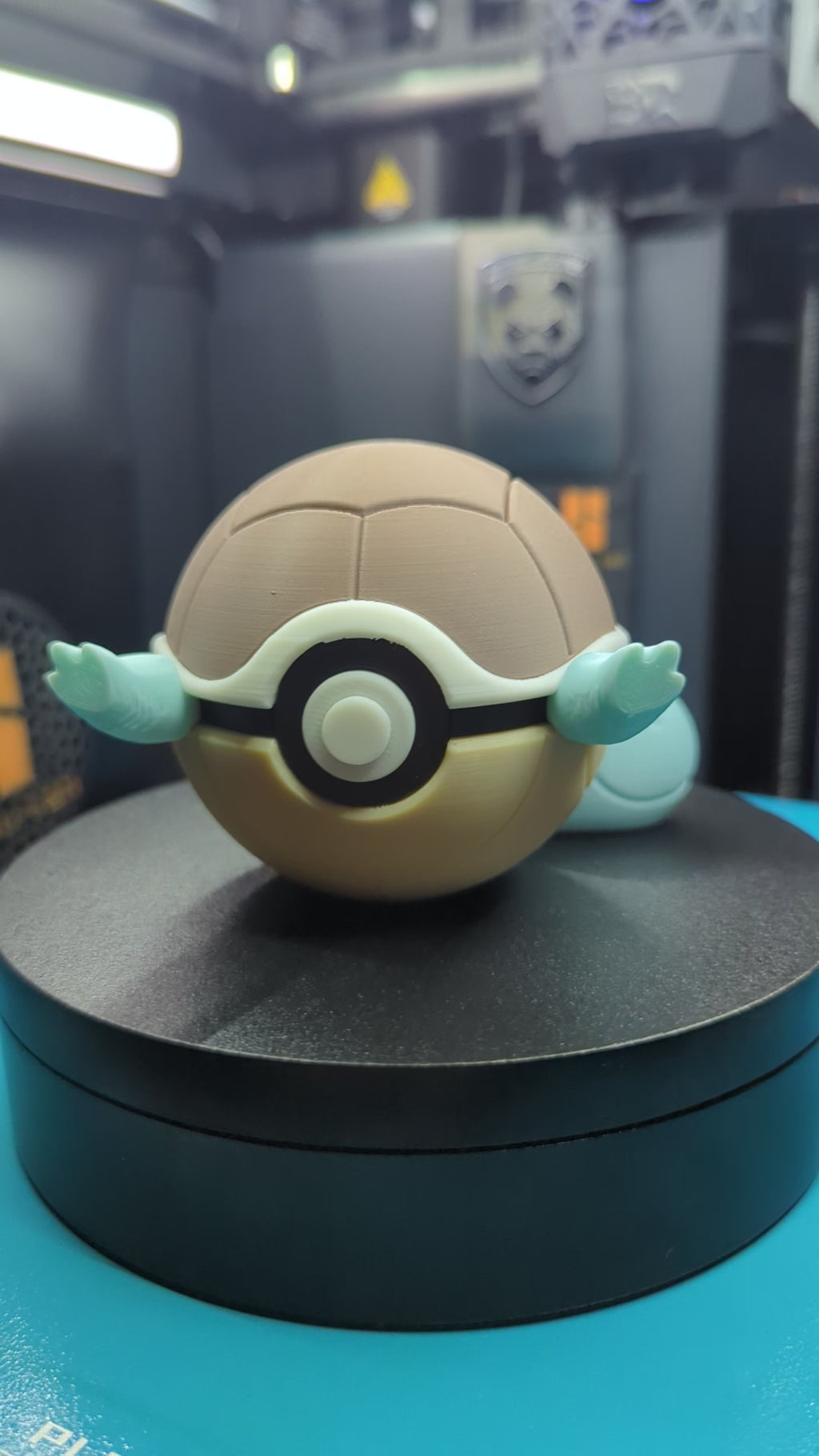 Squirtle Pokéball Display Model – 3D Printed Collectible Figure