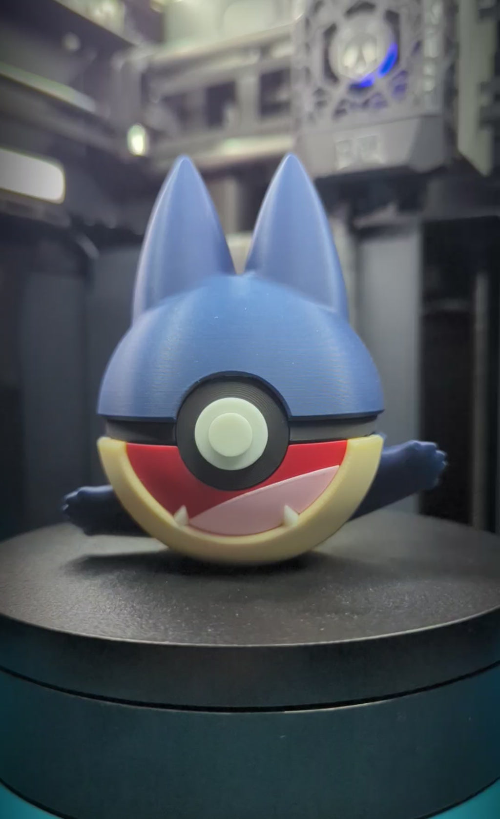 Munchlax Pokéball Display Model – 3D Printed Collectible Figure