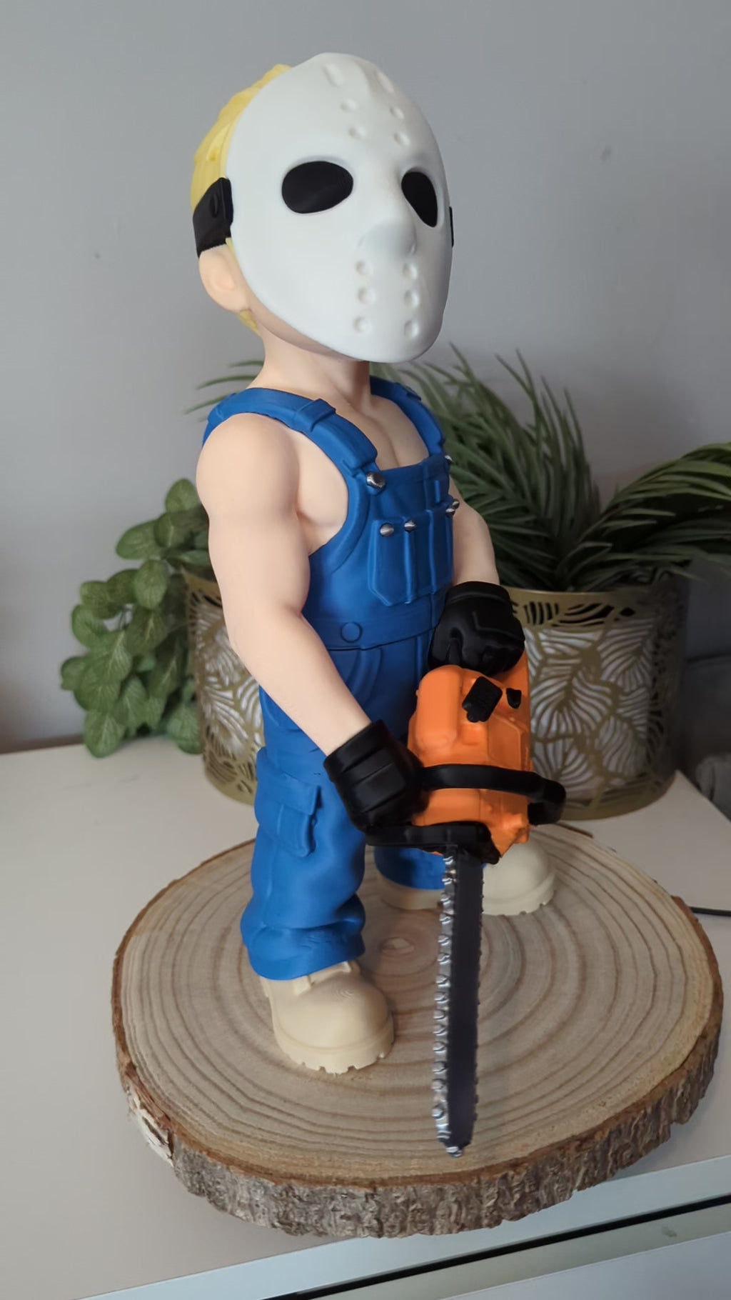 Slim Shady 14 Inch Display Figure – 3D Printed Collectible