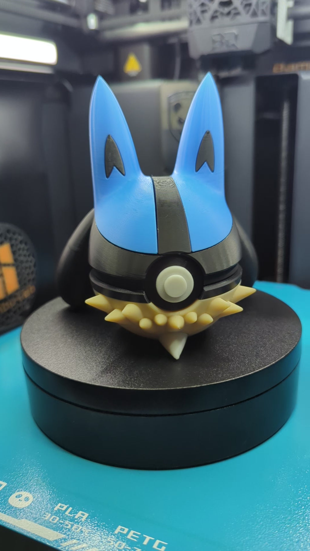 Lucario Pokéball Display Model – 3D Printed Collectible Figure