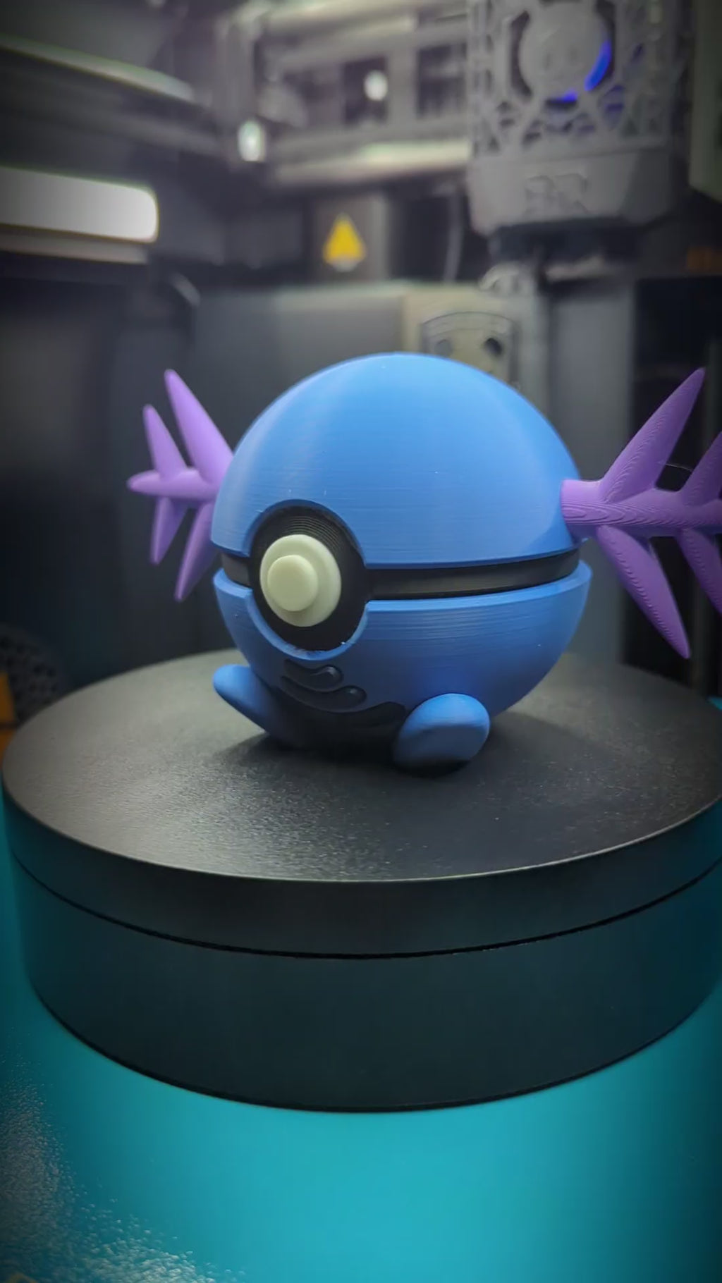 Wooper Pokéball Display Model – 3D Printed Collectible Figure