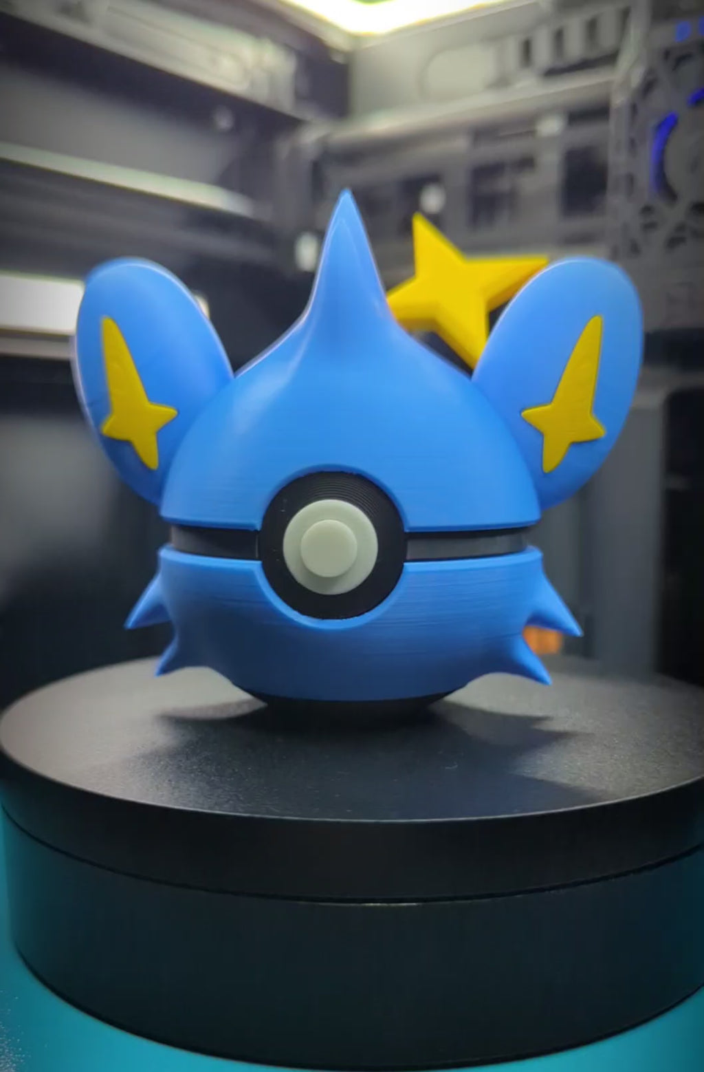 Shinx Pokéball Display Model – 3D Printed Collectible Figure