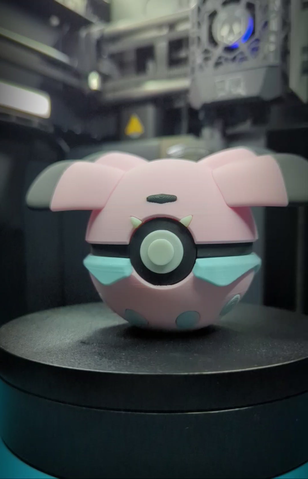 Snubbull Pokéball Display Model – 3D Printed Collectible Figure